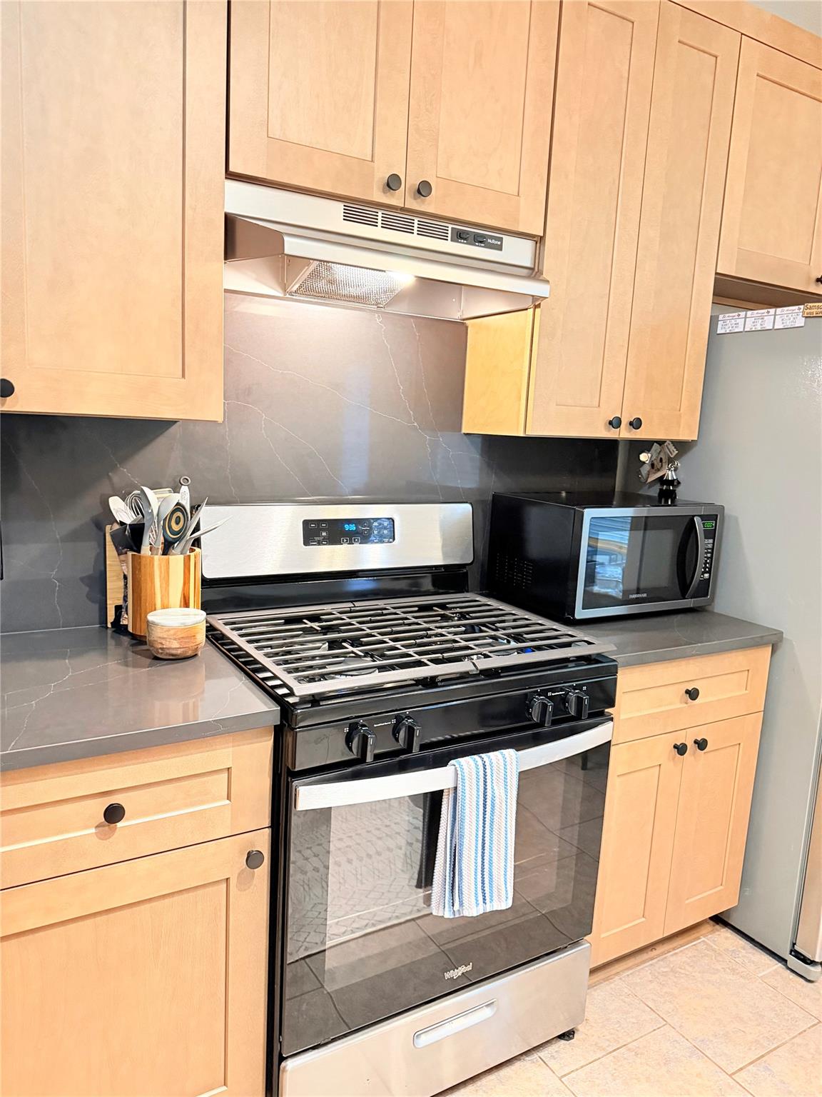 2419 Allred Dr #b Property Photo 11