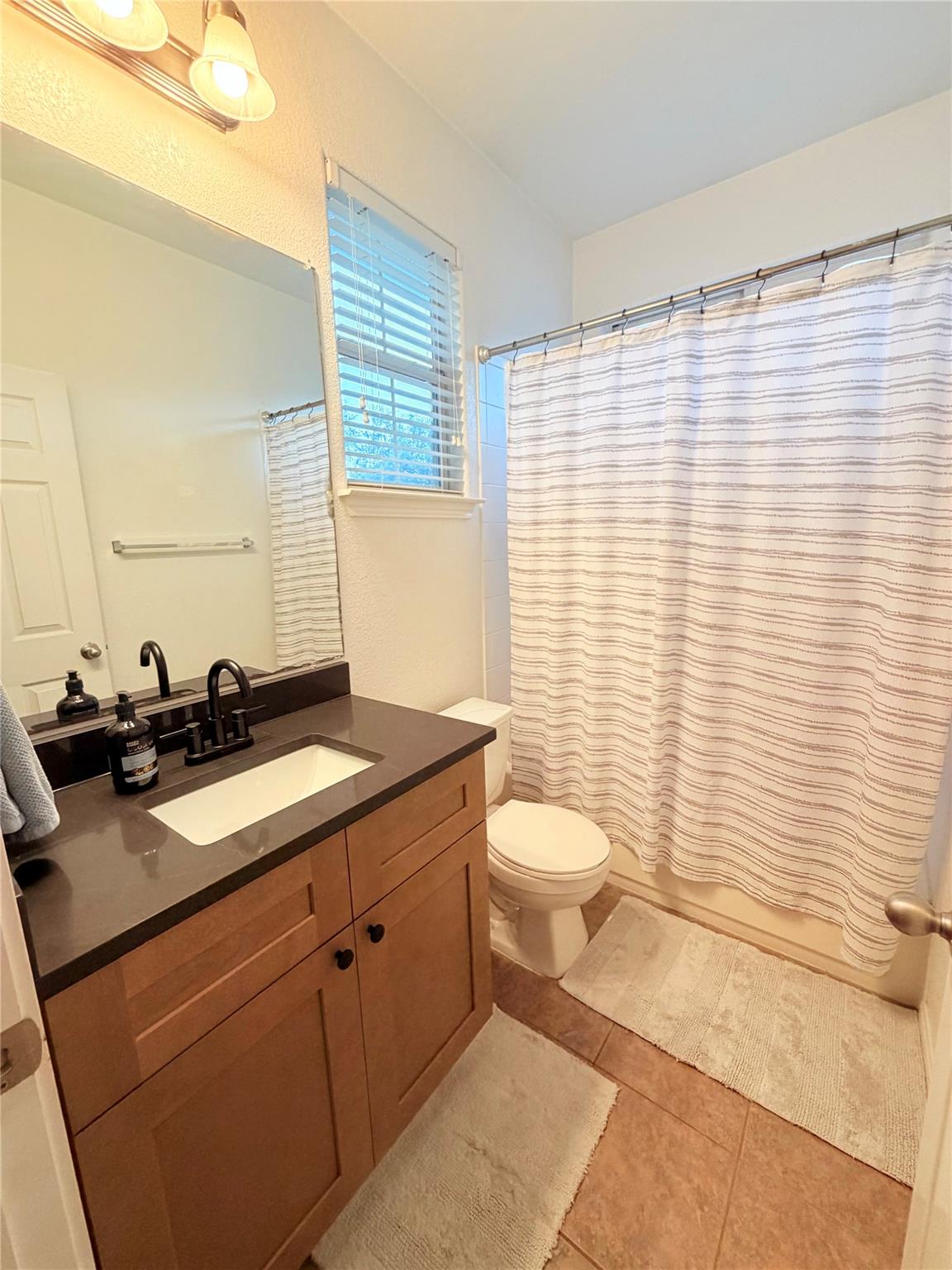 2419 Allred Dr #b Property Photo 21