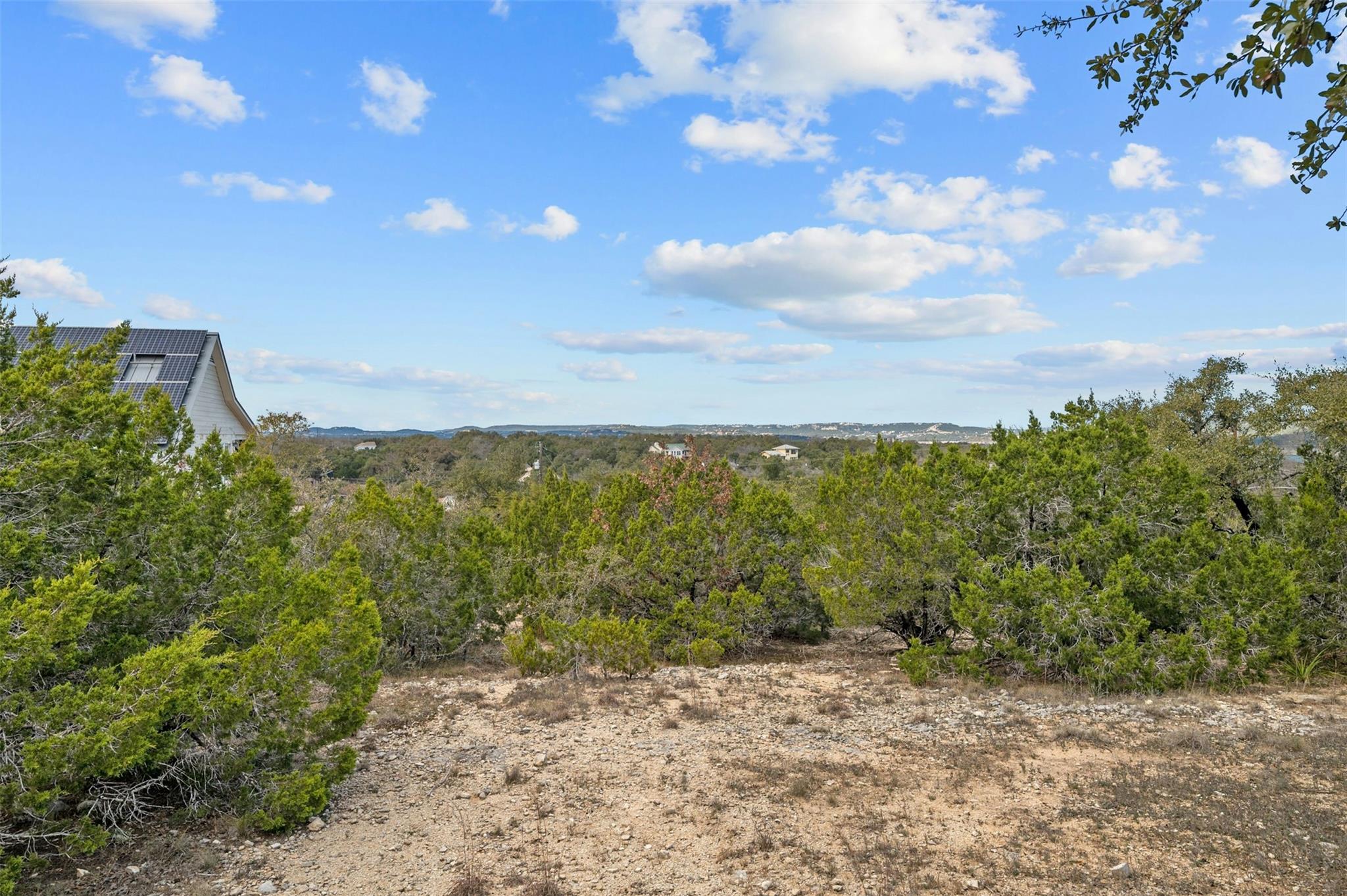 5200 Mccormick Mountain Dr Property Photo 7
