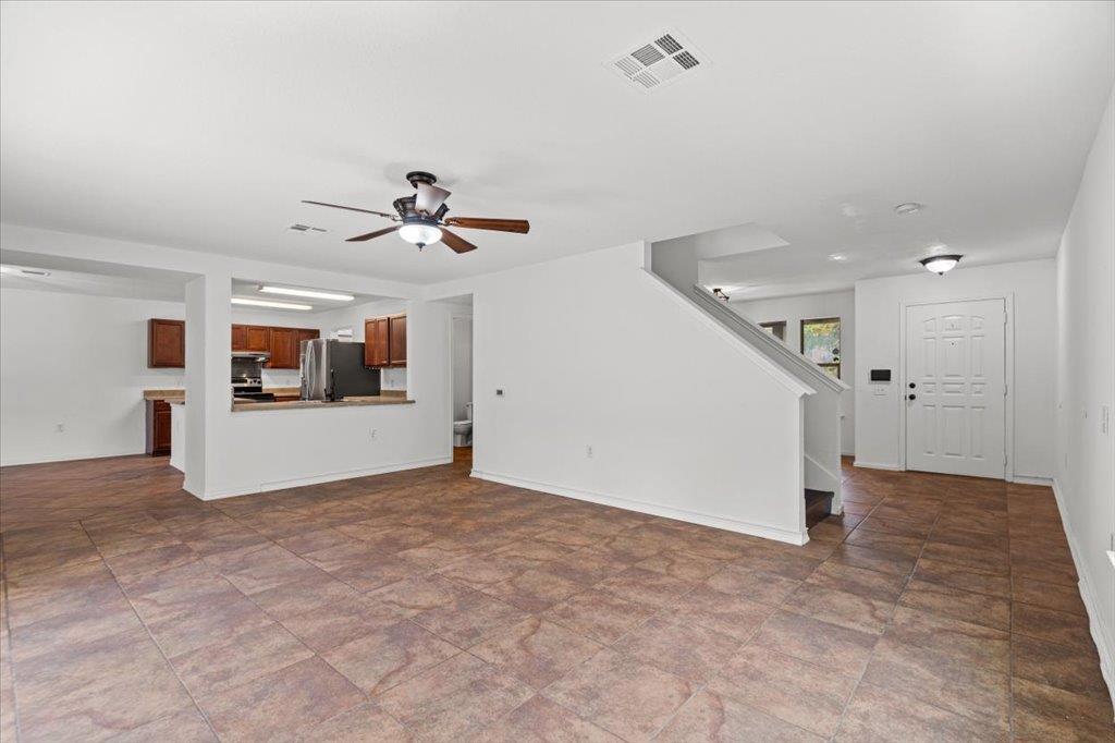 4600 Cottonwood St Property Photo 6