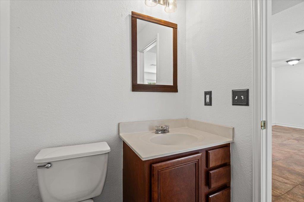 4600 Cottonwood St Property Photo 10