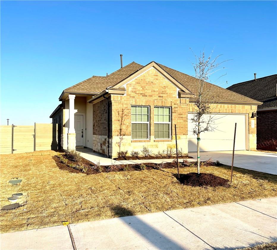 101 Blue Blaze Trl Property Photo 1