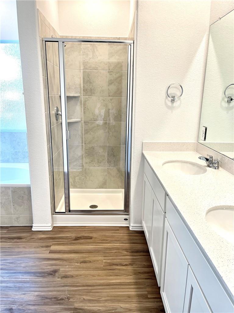 101 Blue Blaze Trl Property Photo 8