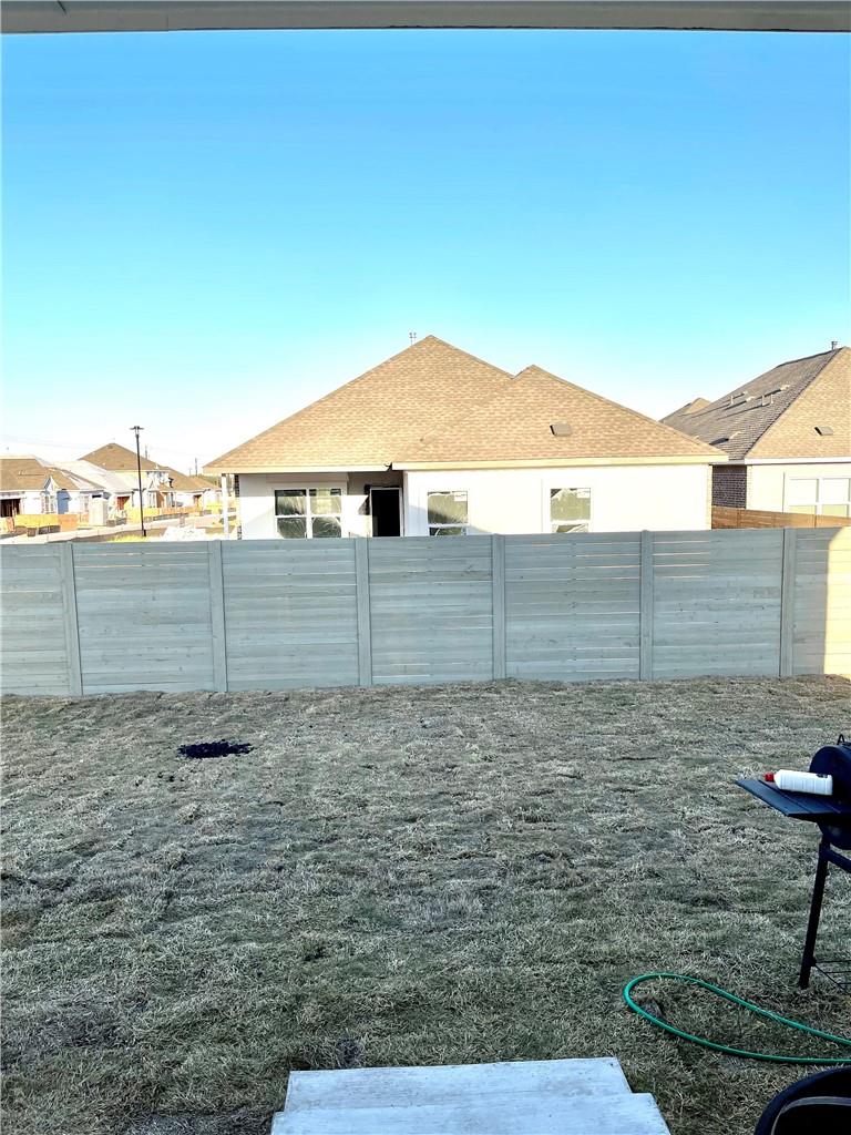 101 Blue Blaze Trl Property Photo 16