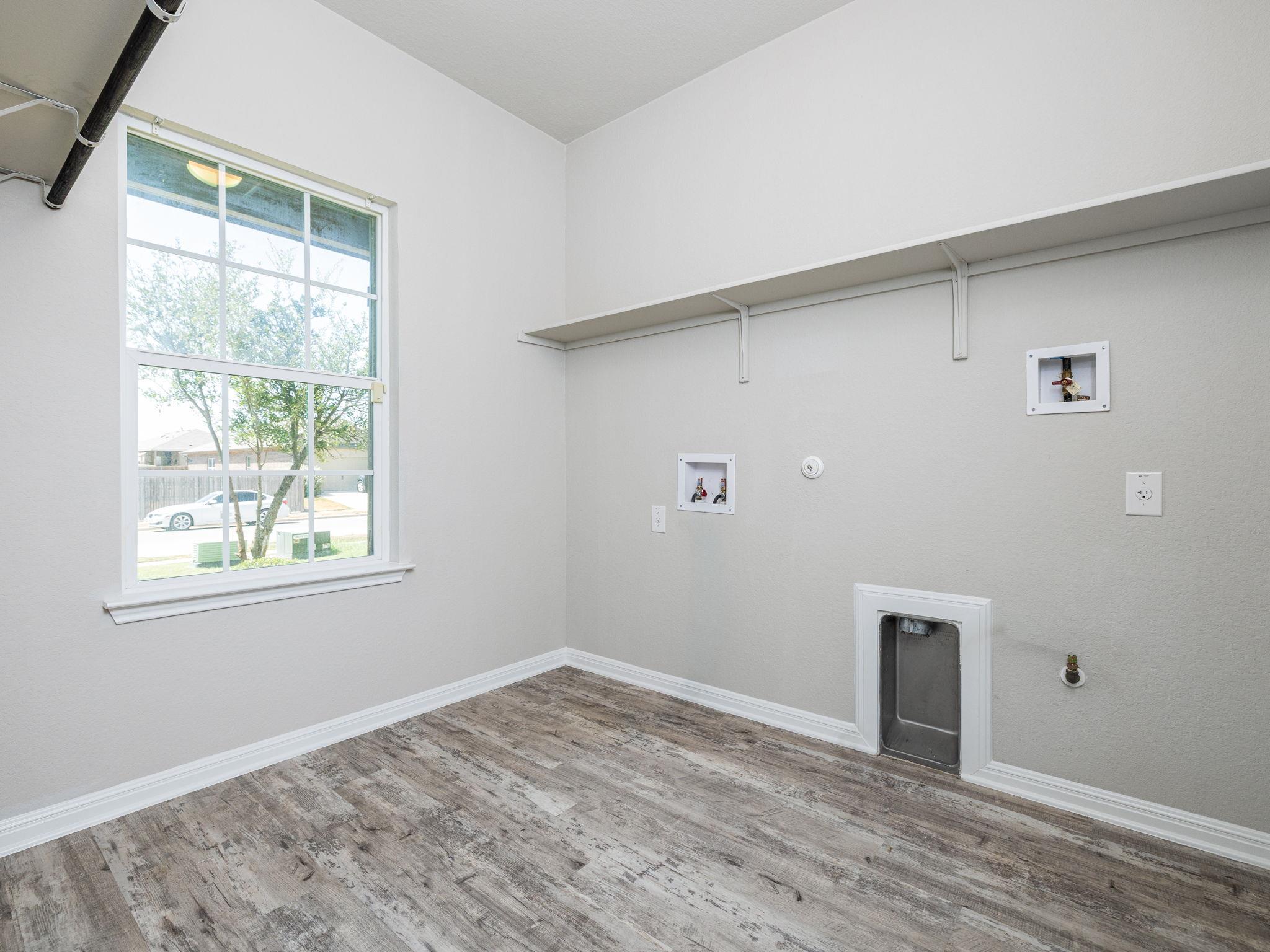 1502 Autumn Sage Way Property Photo 25