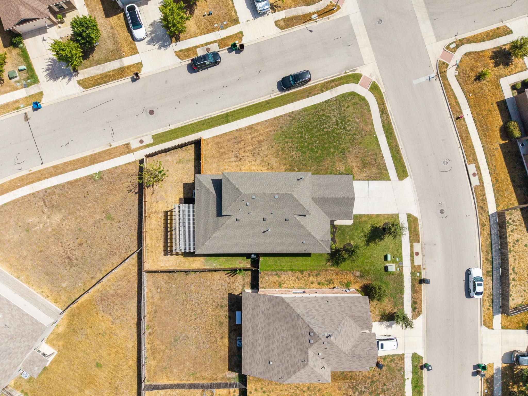 1502 Autumn Sage Way Property Photo 32