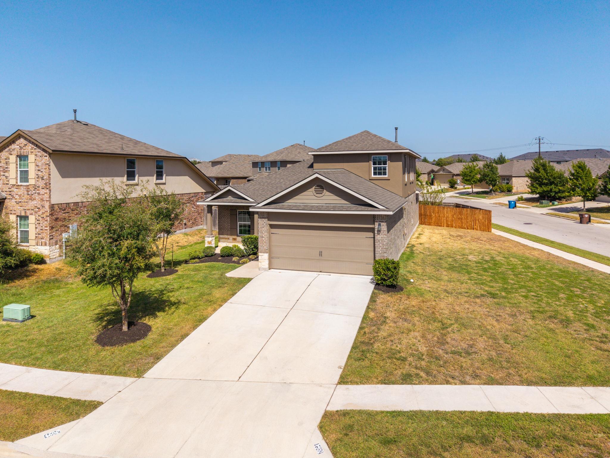 1502 Autumn Sage Way Property Photo 40