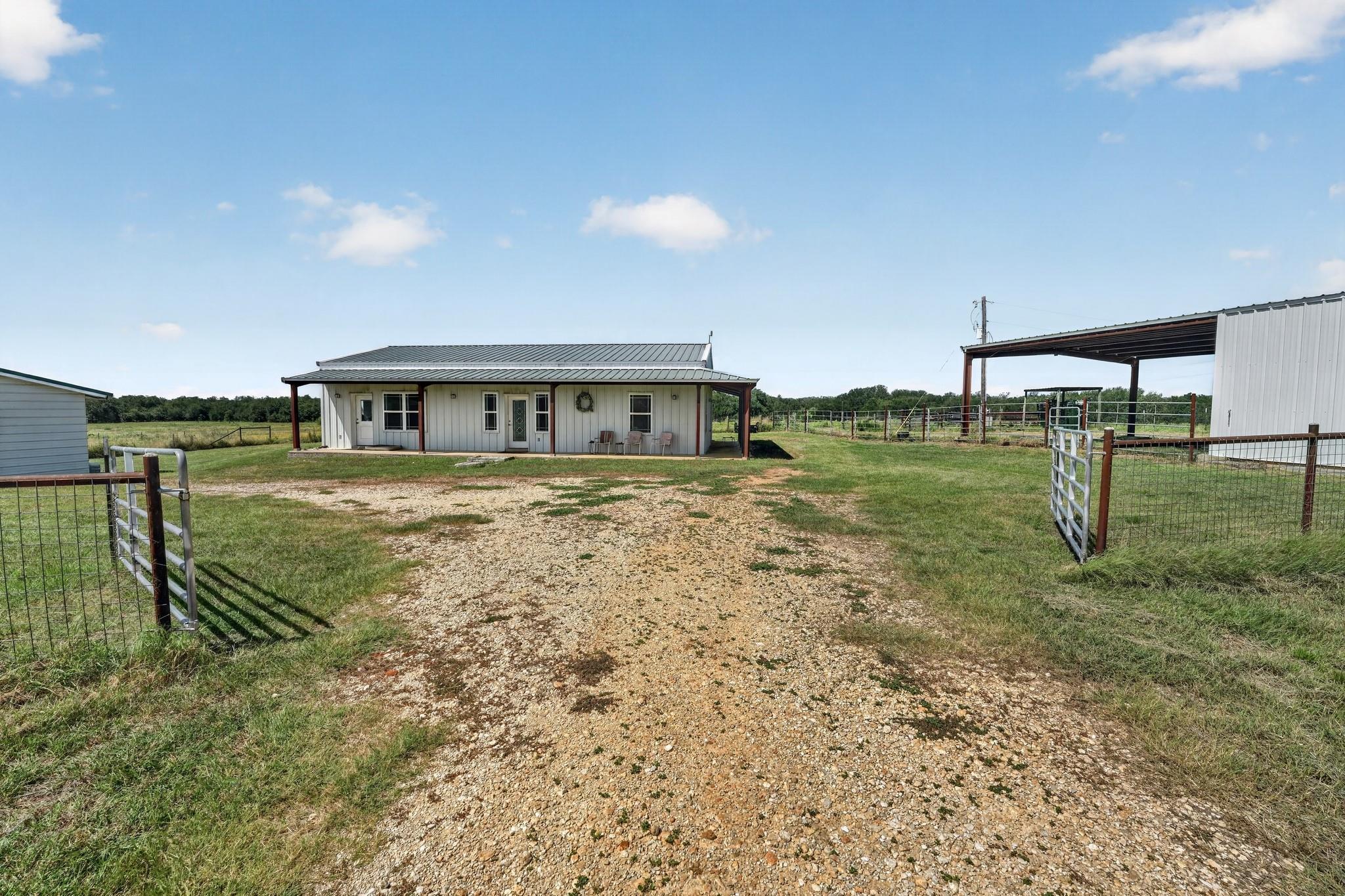 3800 County Road 481 None Property Photo 2