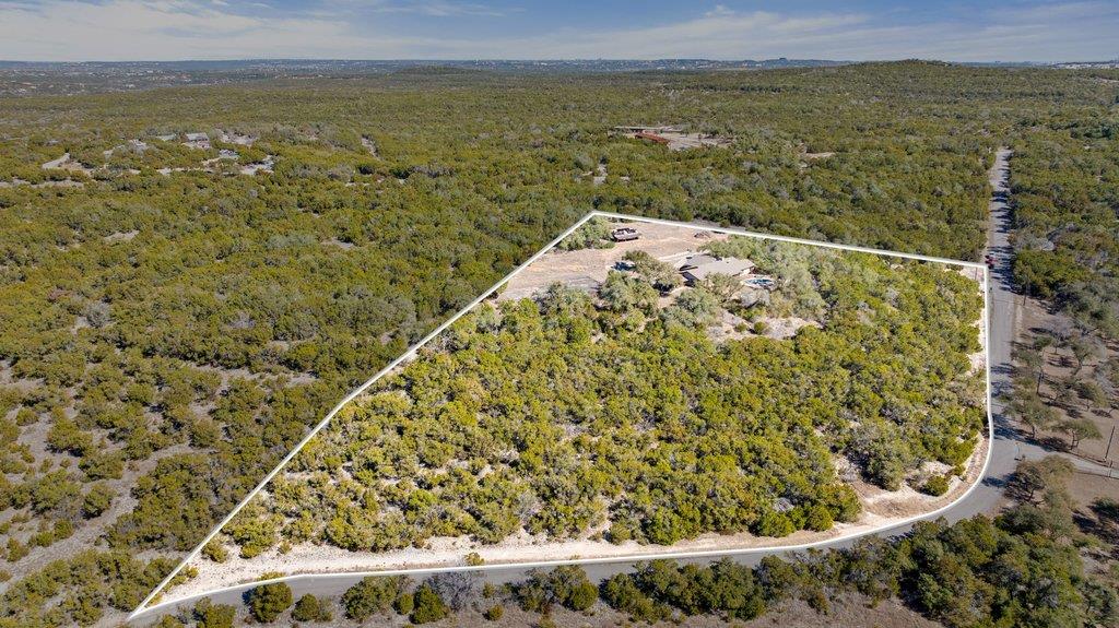 10904 Rawhide Trl Property Photo 3