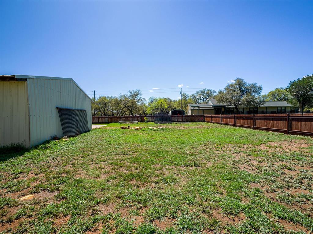103 N Avenue Q Ave Property Photo 8
