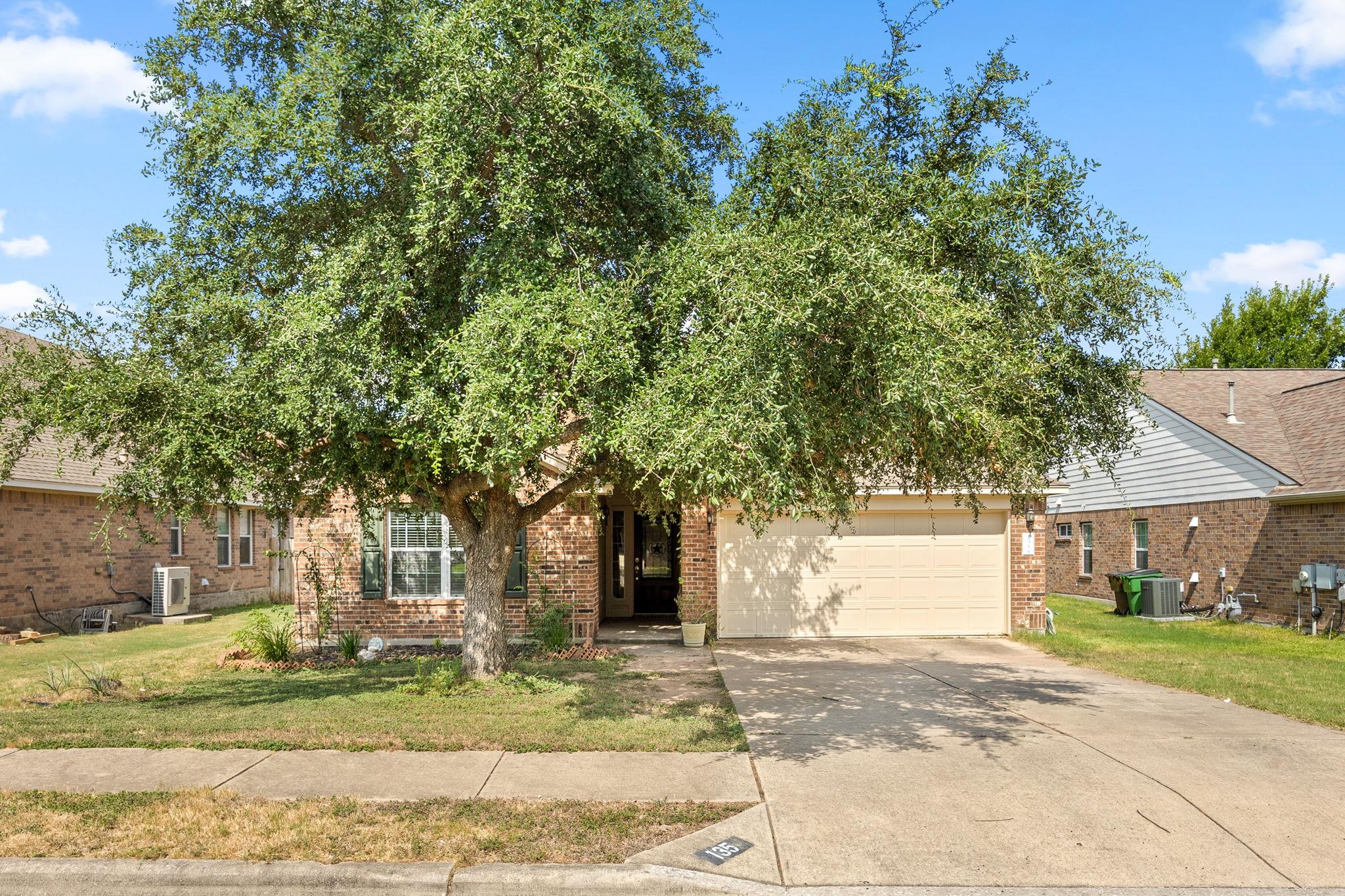 135 Justin Leonard Dr Property Photo 1