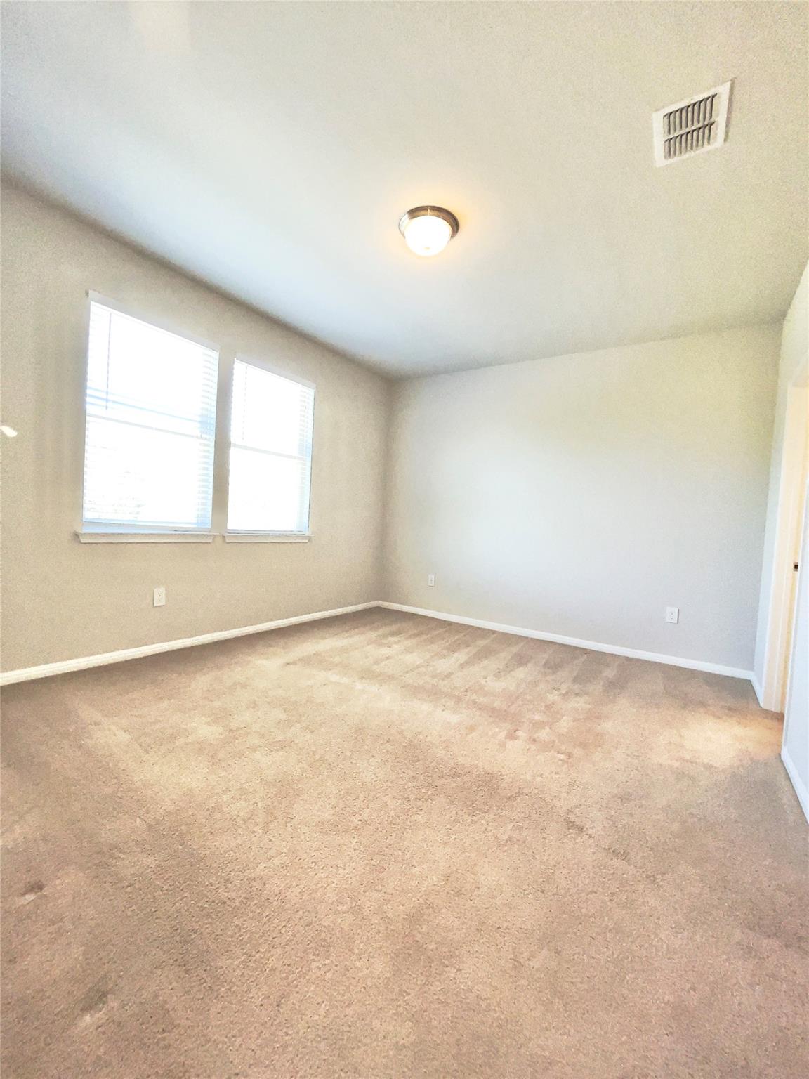 363 Eagle Brook Ln Property Photo 10