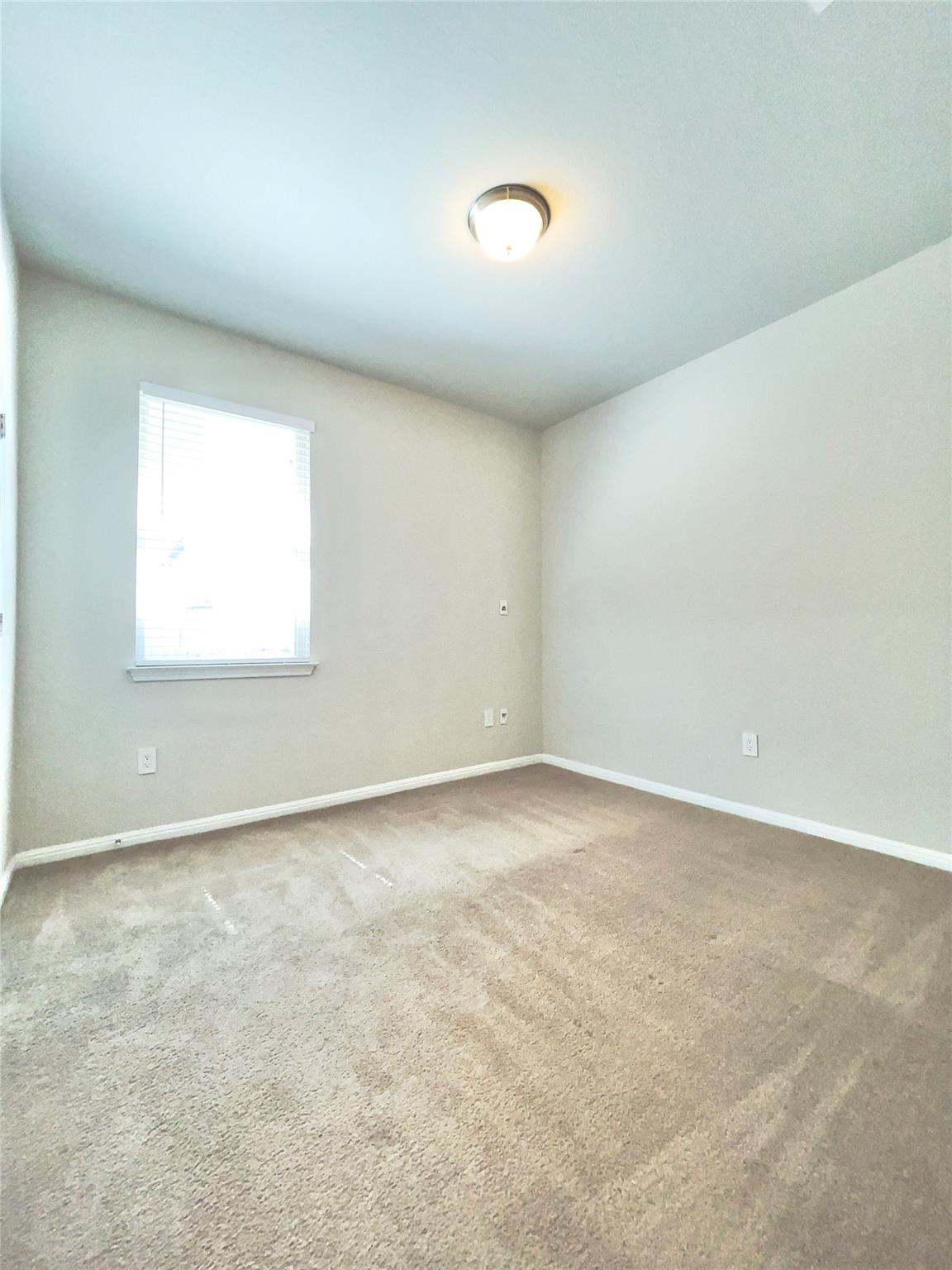 363 Eagle Brook Ln Property Photo 16