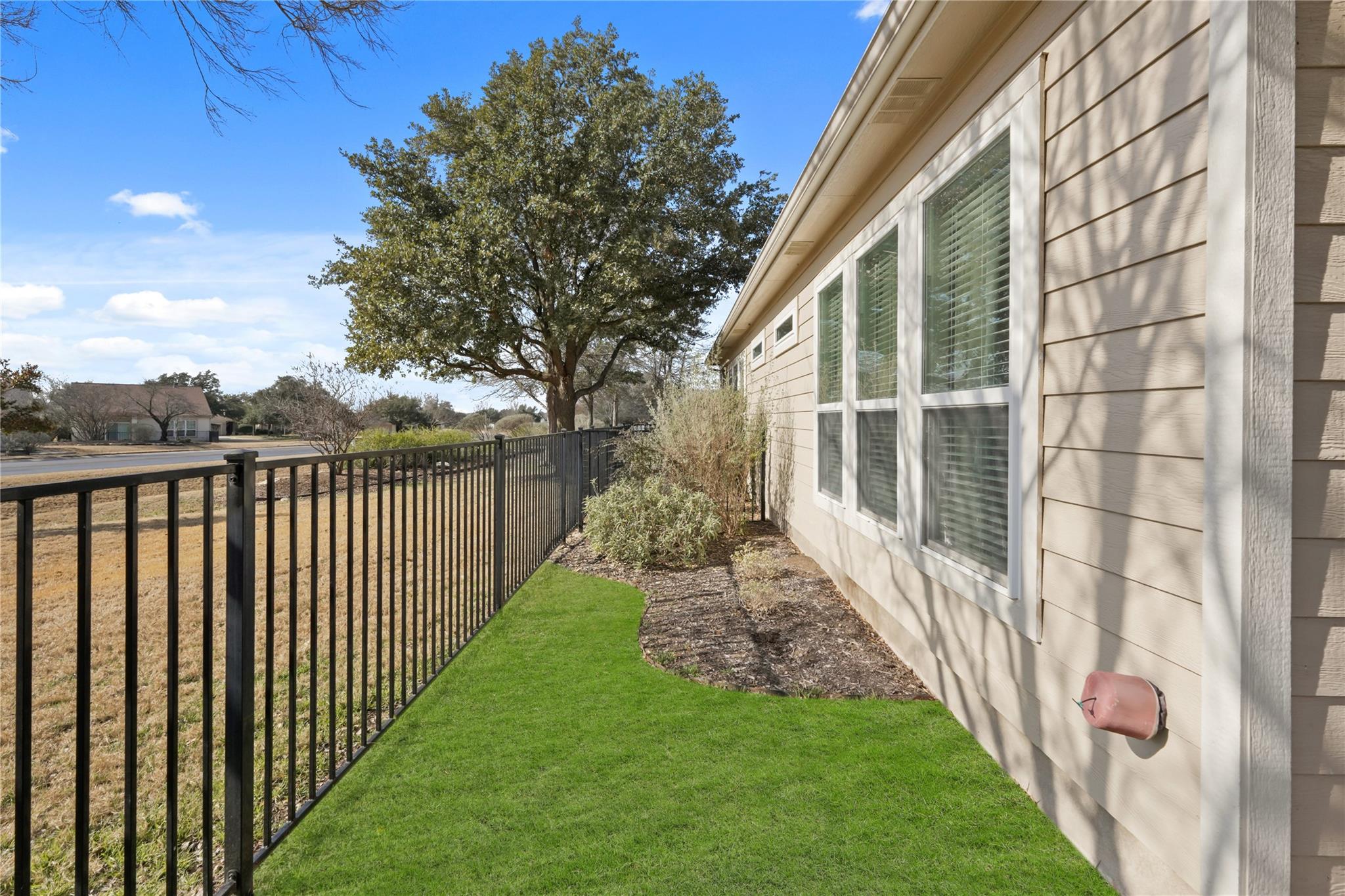 113 Hampton Cir Property Photo 27