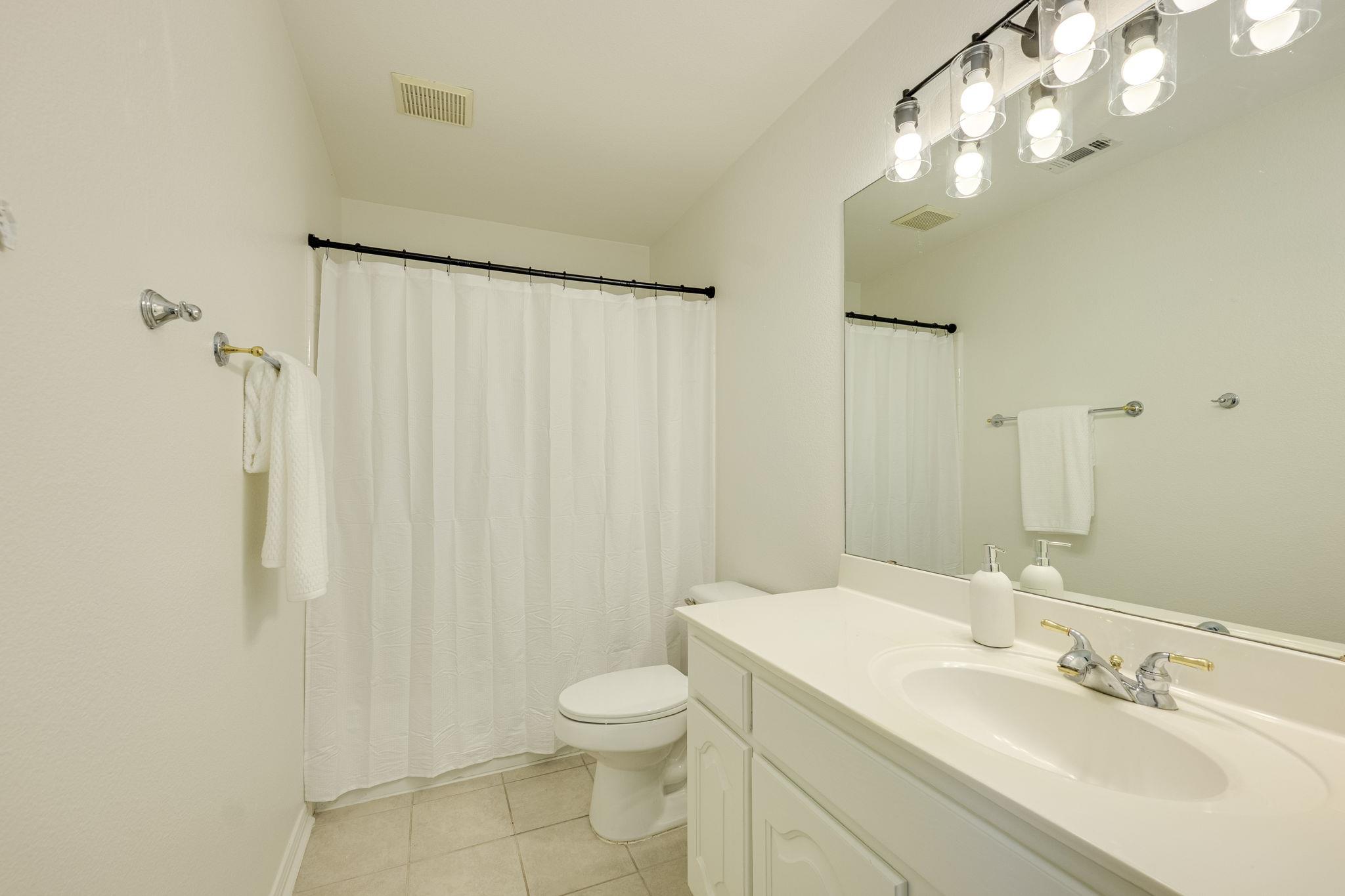 5709 Tahoma Pl Property Photo 29