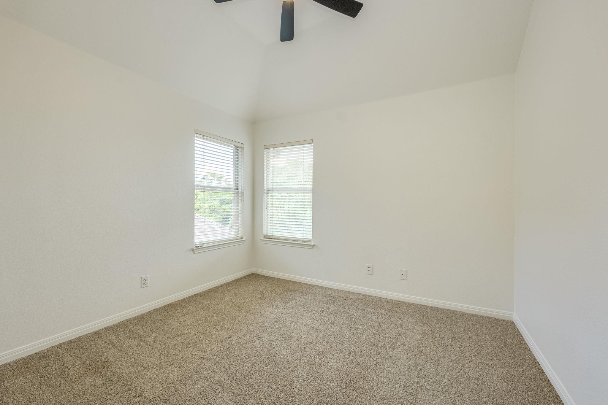 5709 Tahoma Pl Property Photo 30