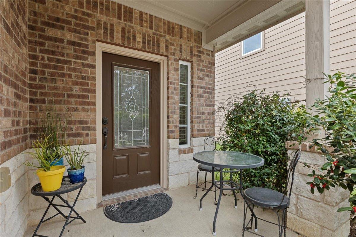 1672 Treeta Trl Property Photo 4