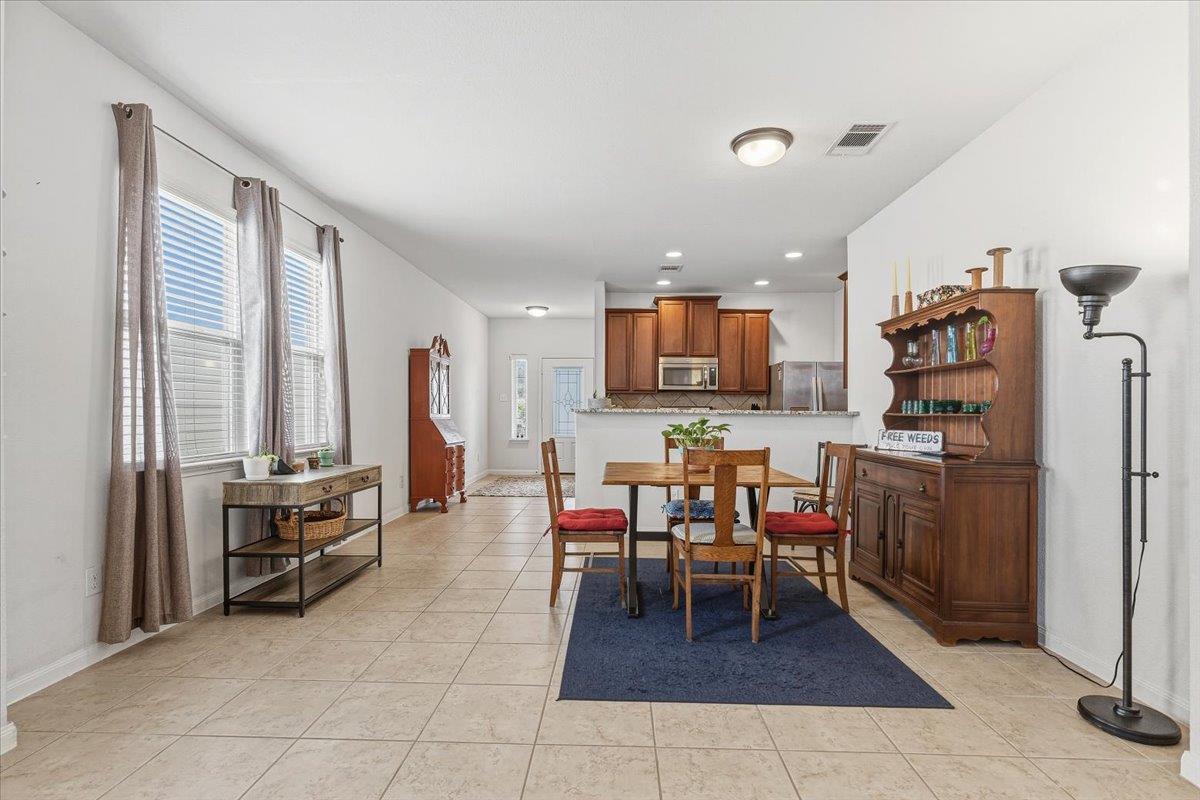 1672 Treeta Trl Property Photo 11