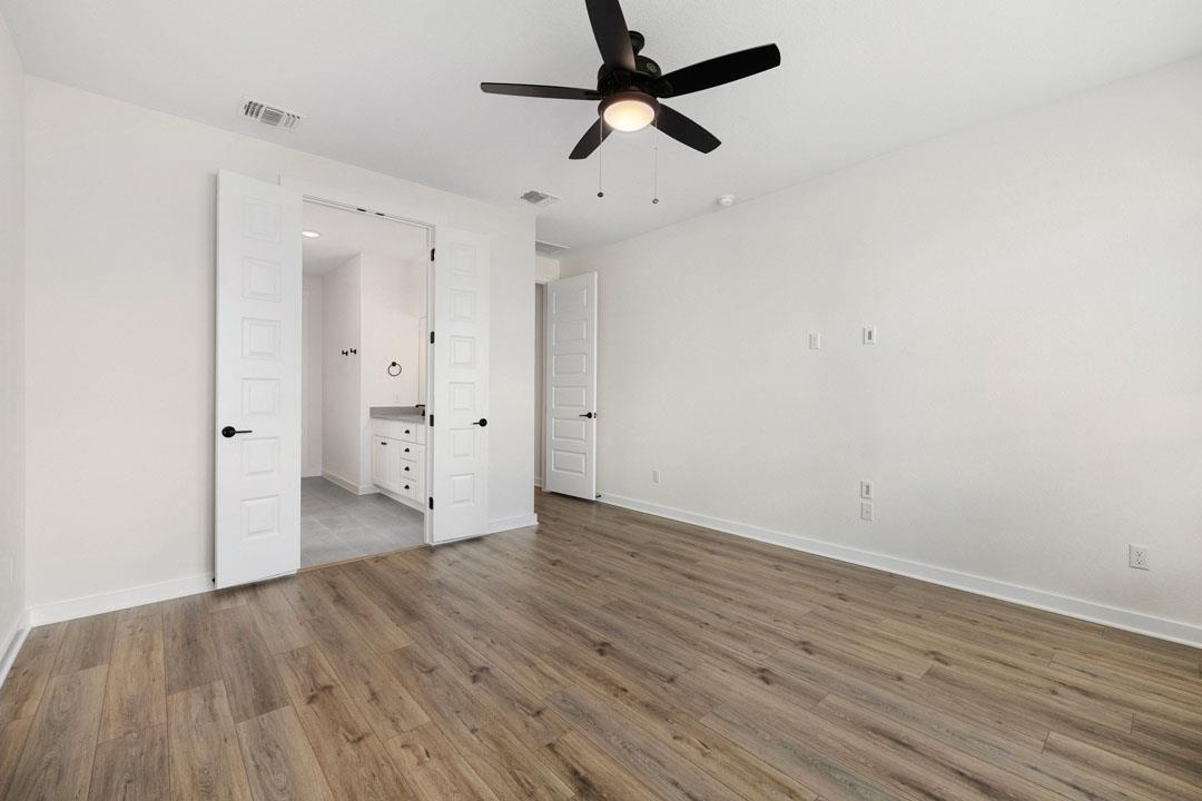 264 Bloomington Loop None Property Photo 23