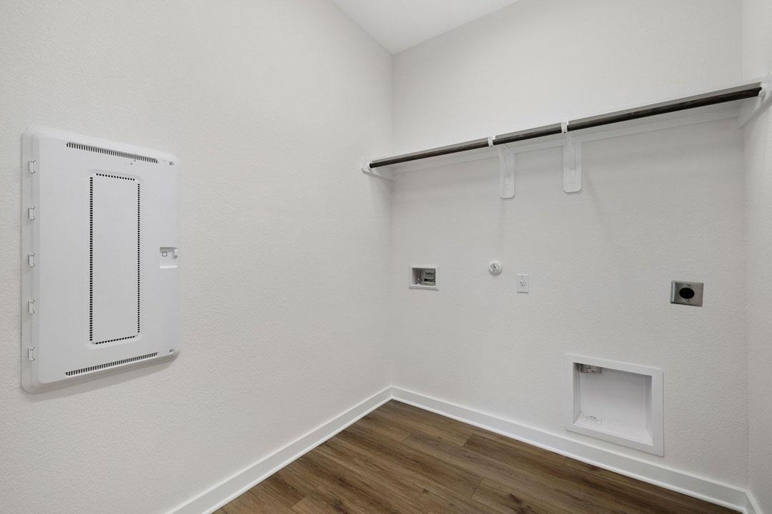 264 Bloomington Loop None Property Photo 36