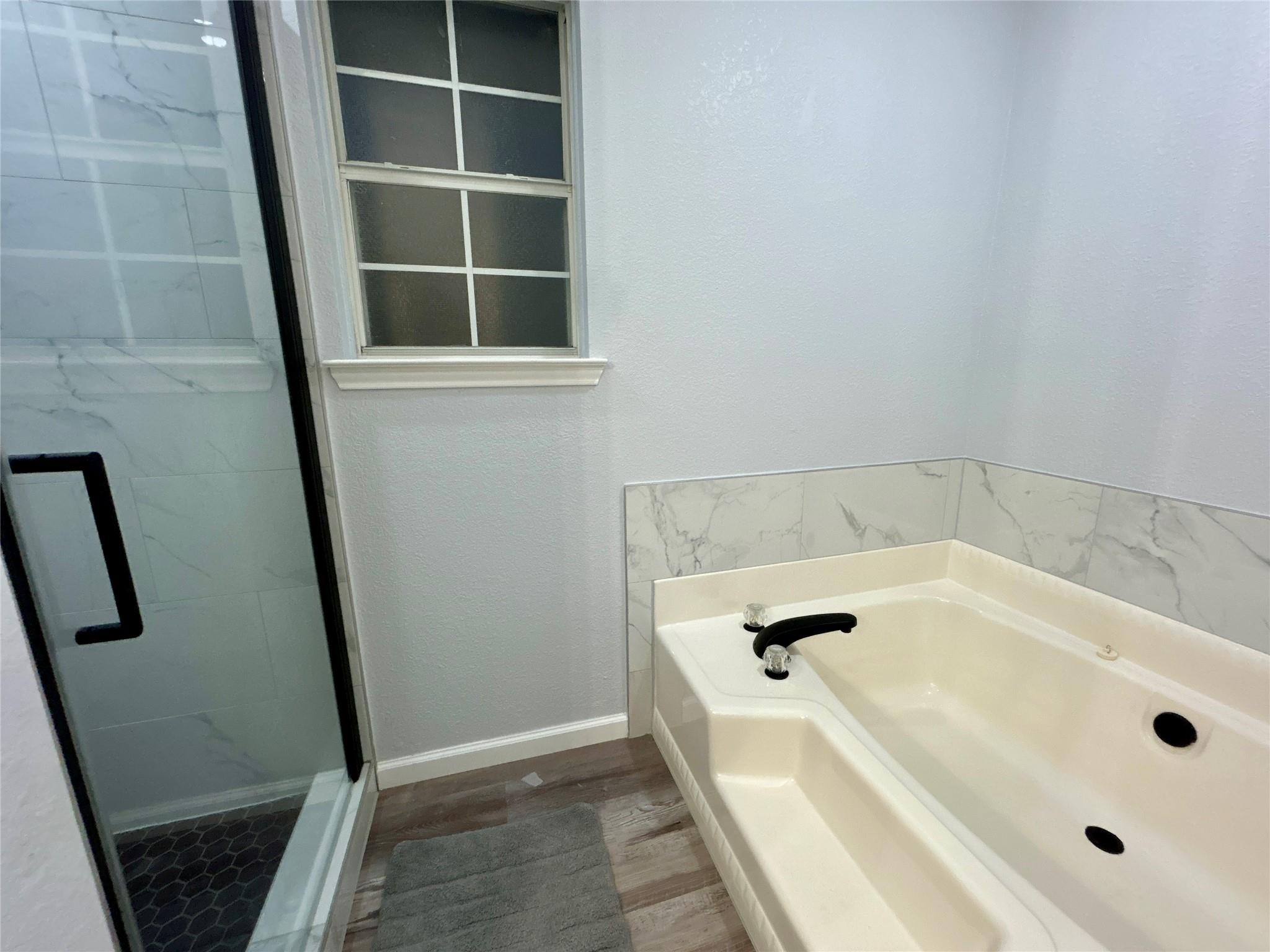 1701 Lynx Cir Property Photo 17
