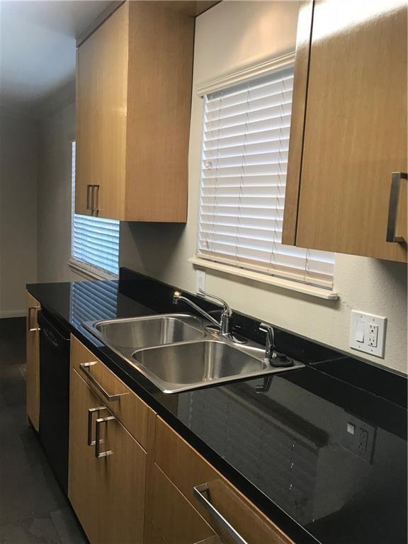 741 E Oltorf St #102 Property Photo 10