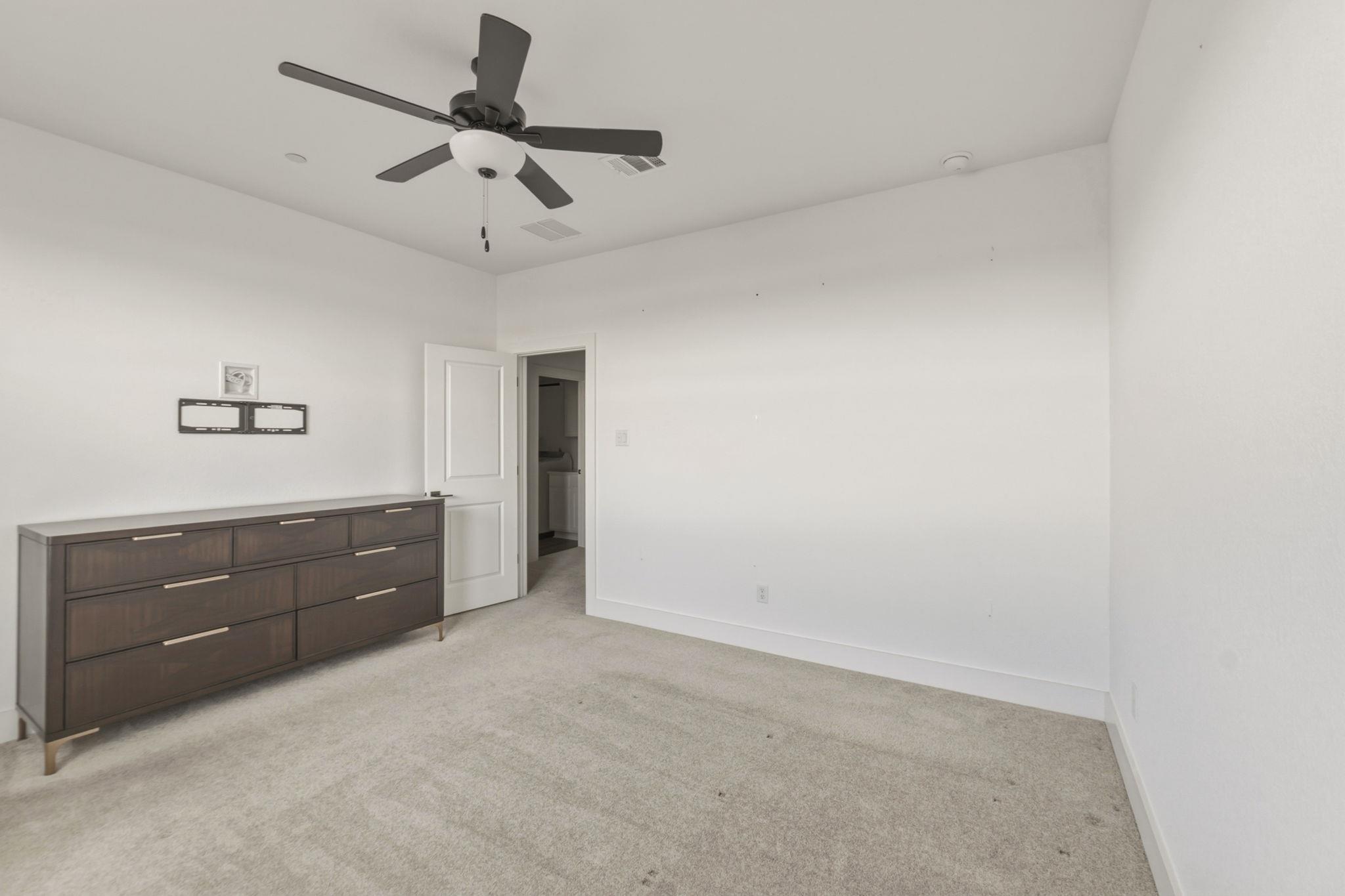 2576 Jack Nora Way Property Photo 18
