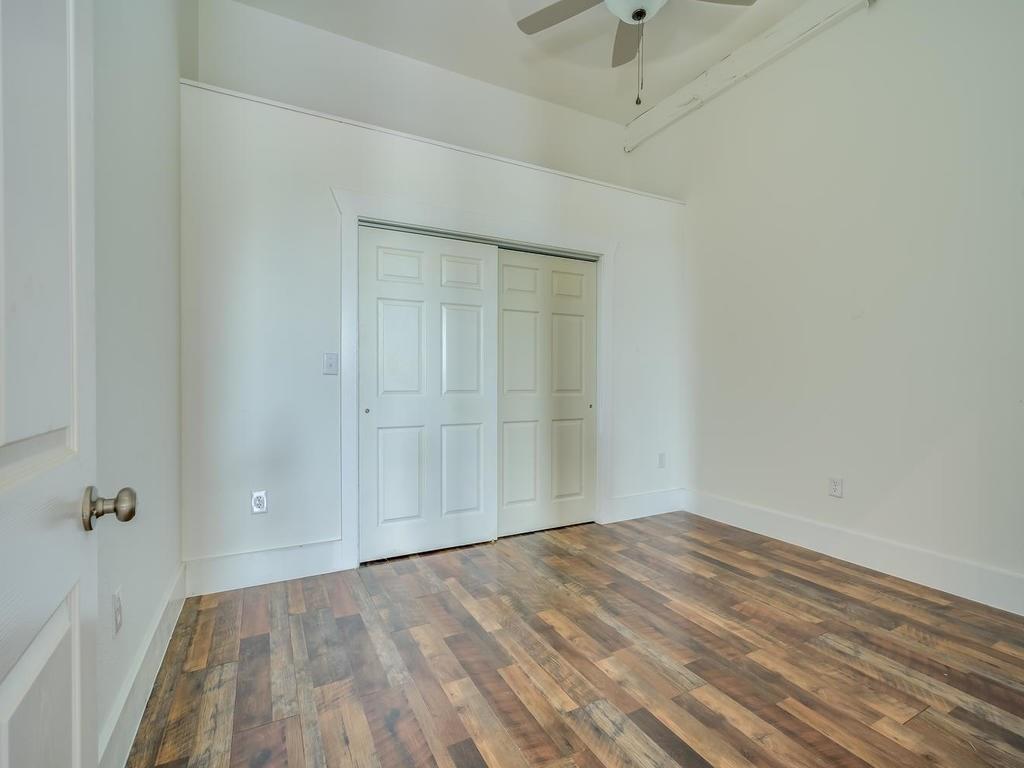 110 S Main St #206 Property Photo 8