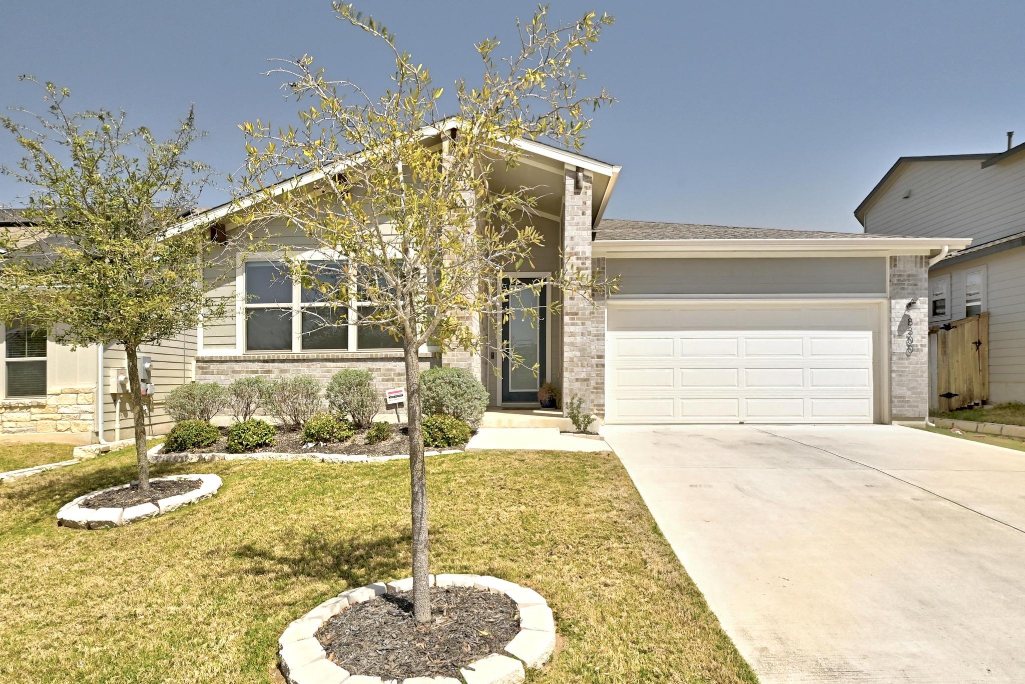 78744 Real Estate Listings Main Image