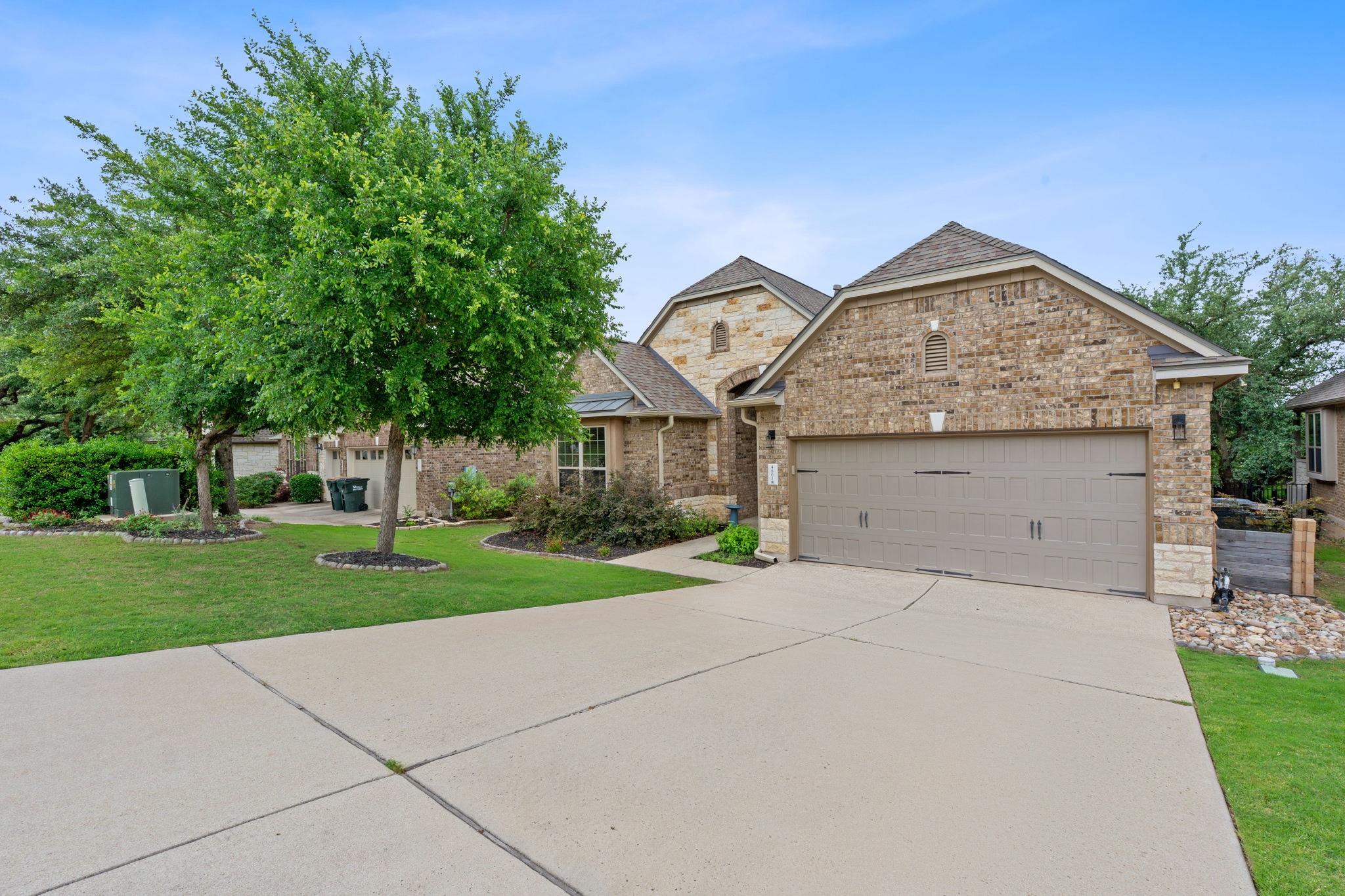 4801 Pyrenees Pass Property Photo
