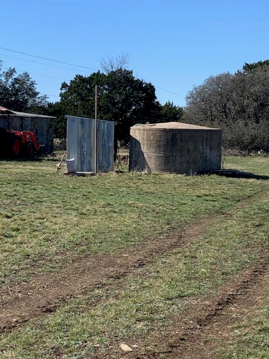 17184 N Us Highway 183 Highway Property Photo 17