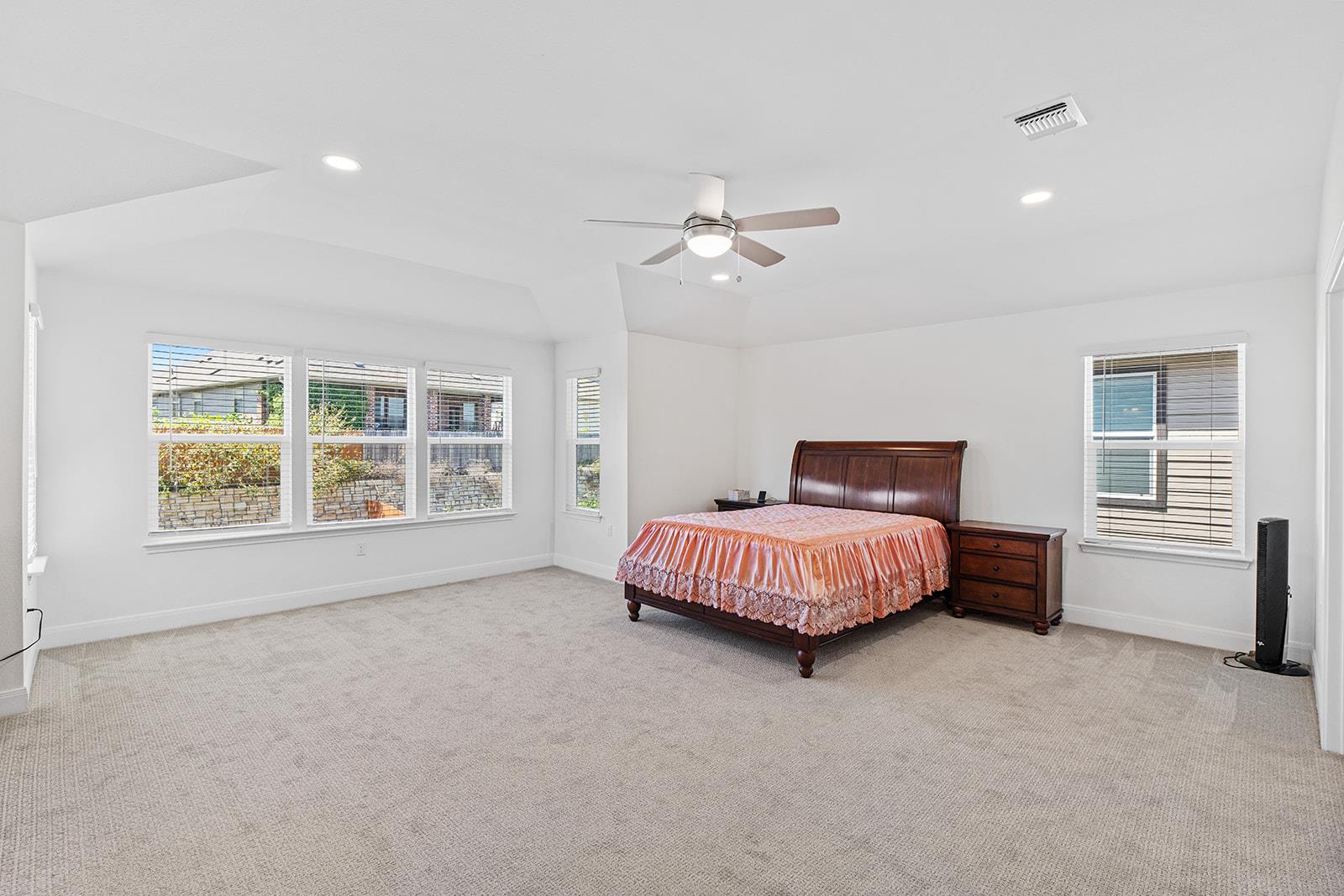 12716 Mogador St Property Photo 11