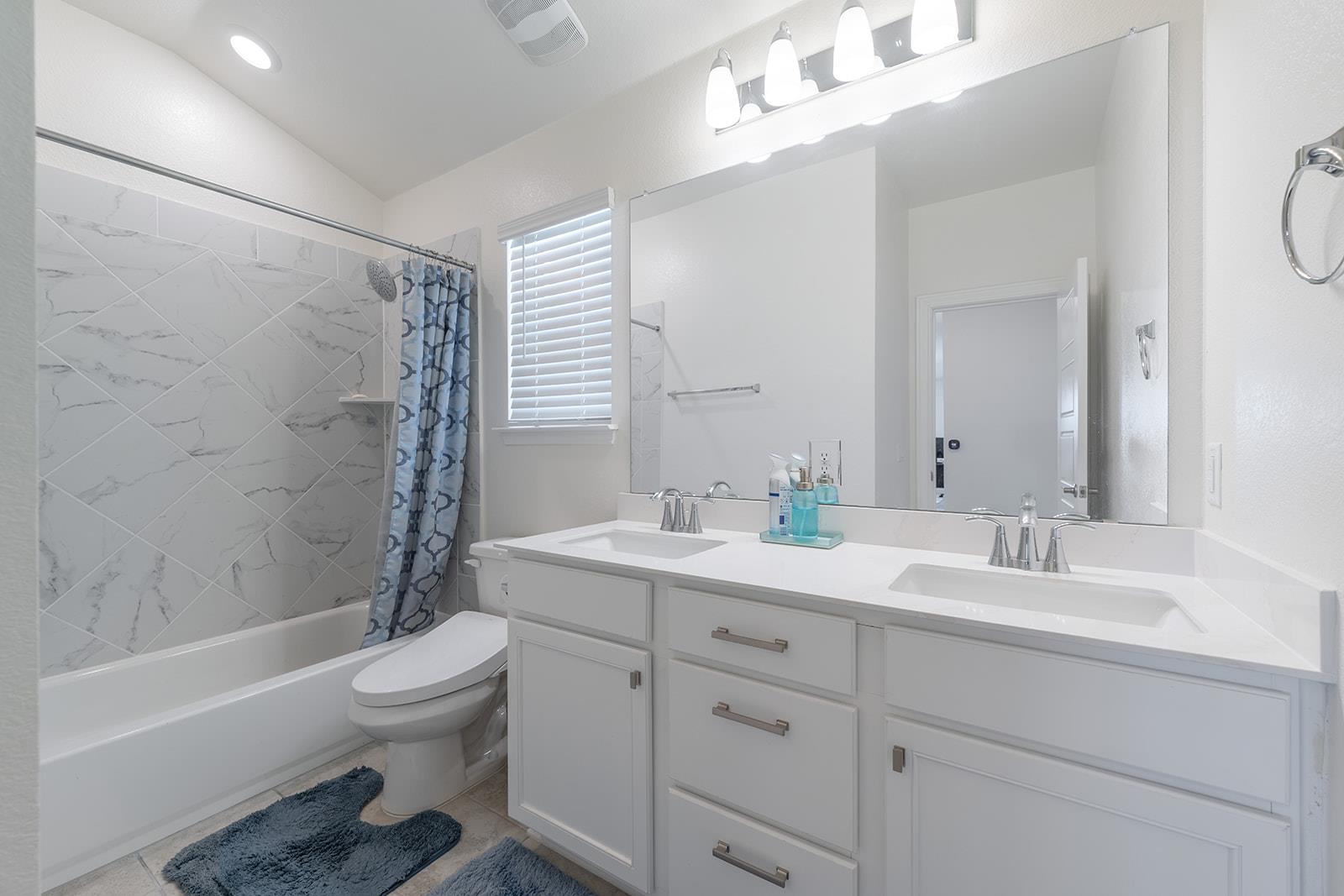 12716 Mogador St Property Photo 20