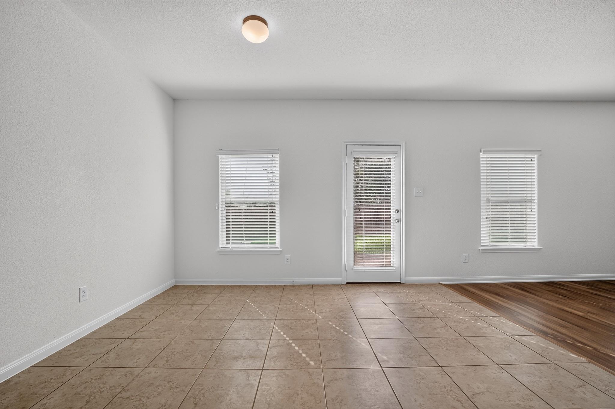 20033 Grover Cleveland Way Property Photo 20