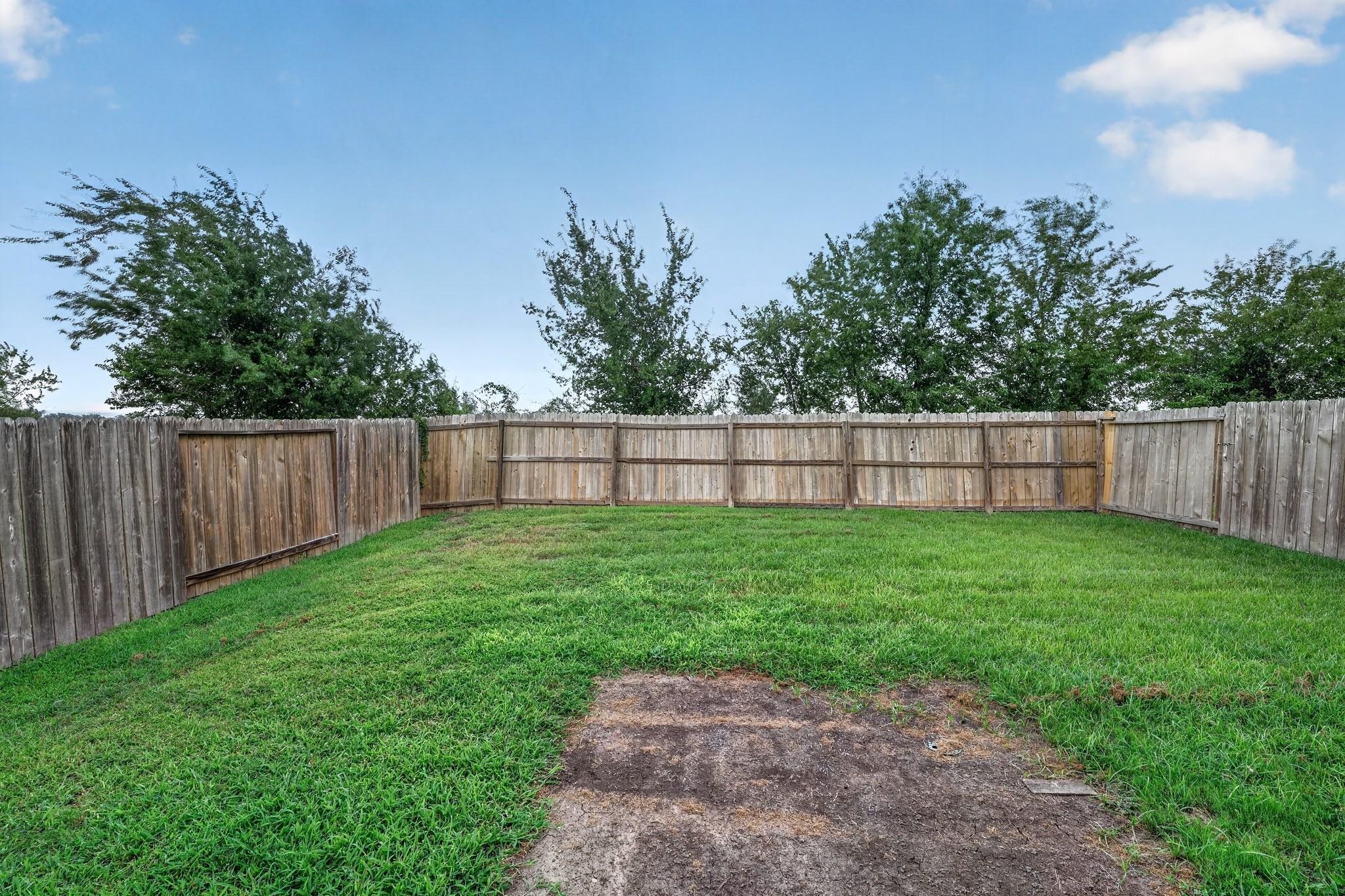 20033 Grover Cleveland Way Property Photo 23