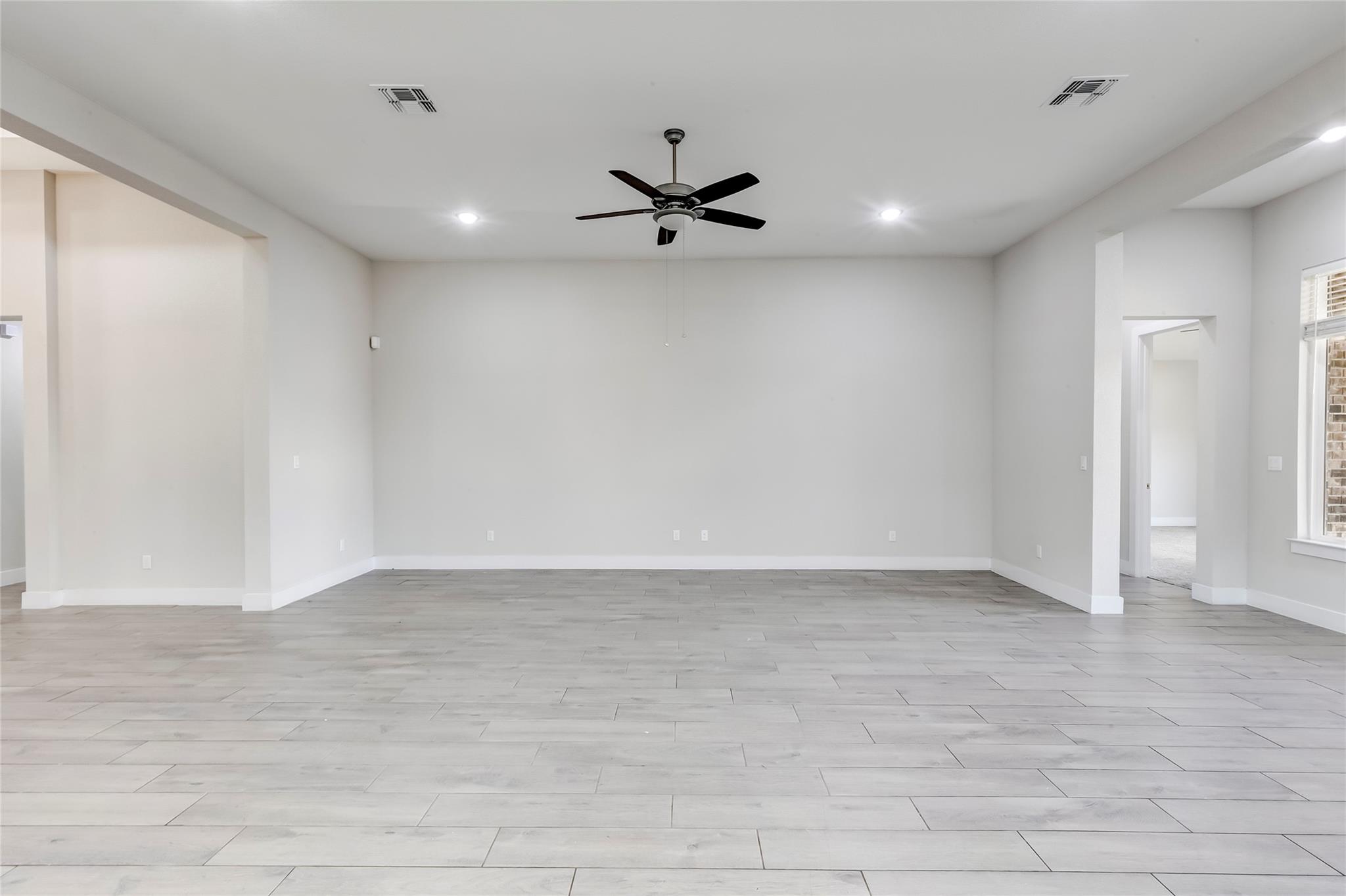 2117 Mar Vista Ln Property Photo 9