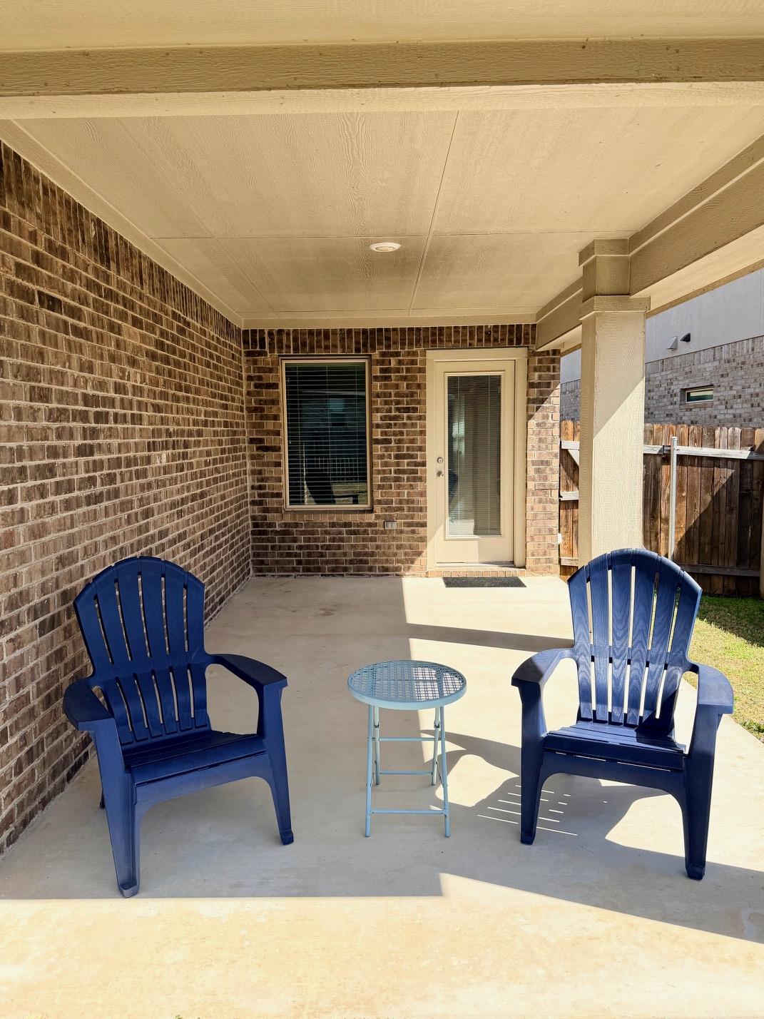 1005 Sundrops St Property Photo 26