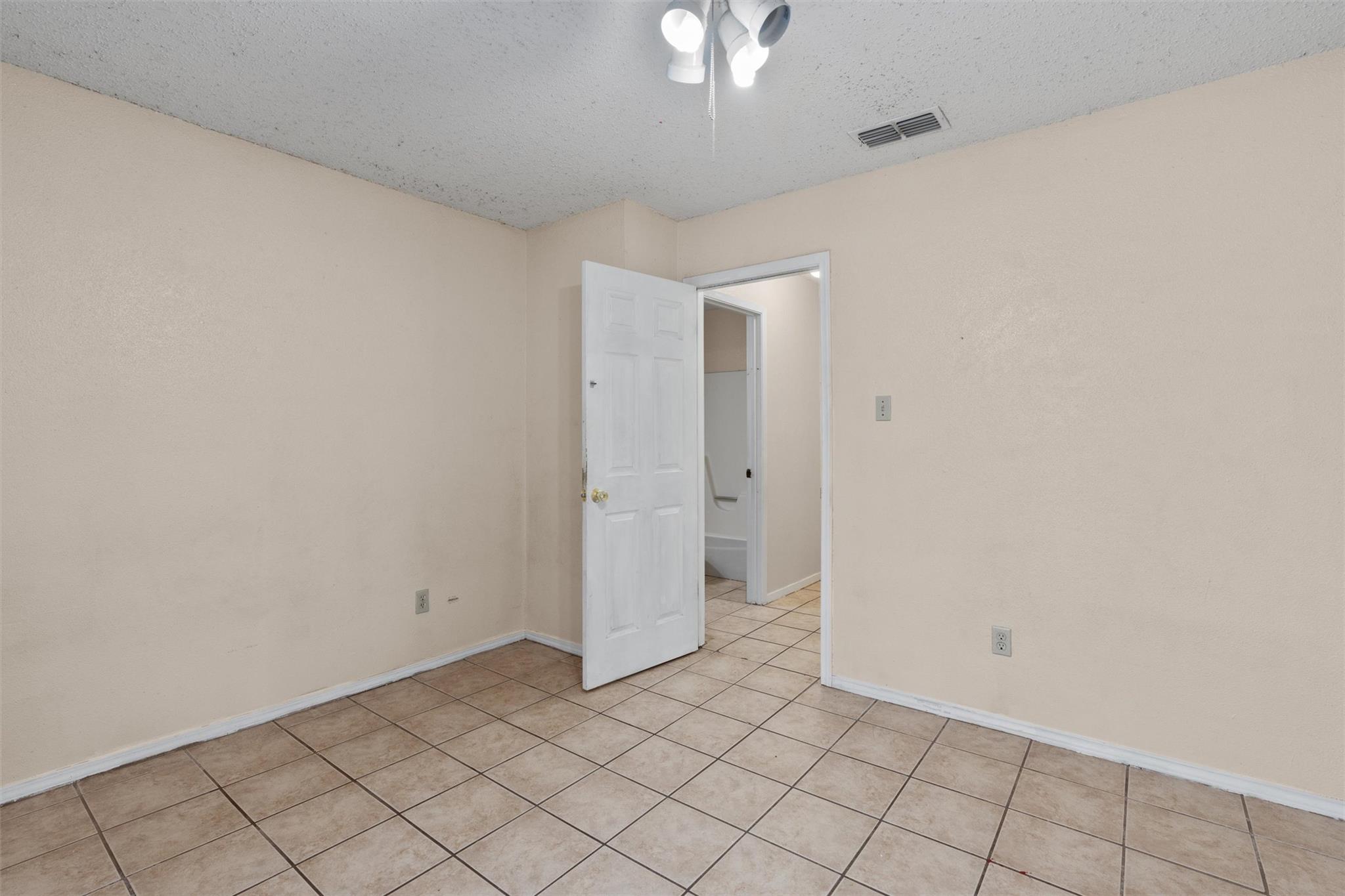 4809 Bayside Dr Property Photo 15