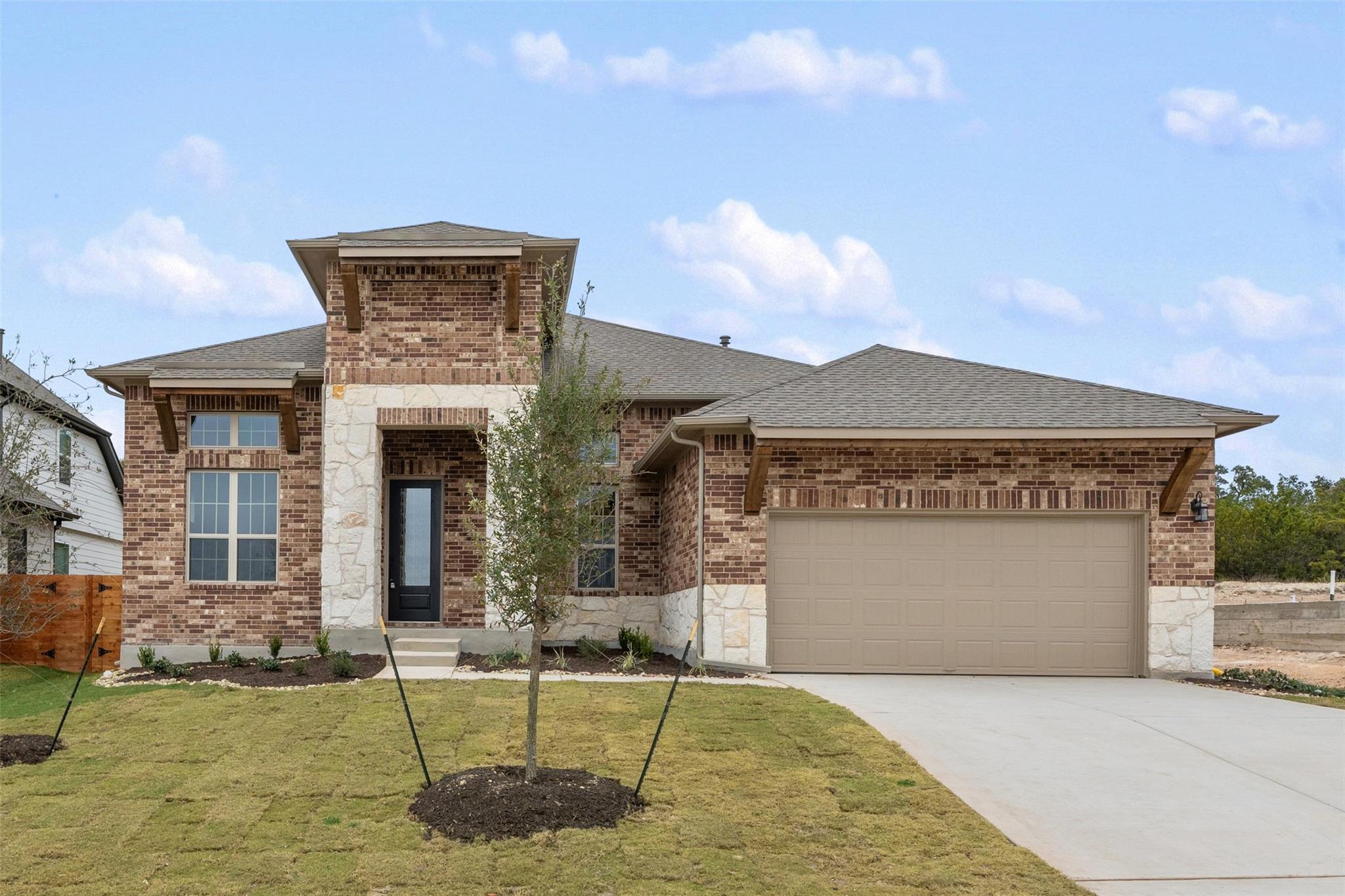 8004 Sarcelle Dr Property Photo 3