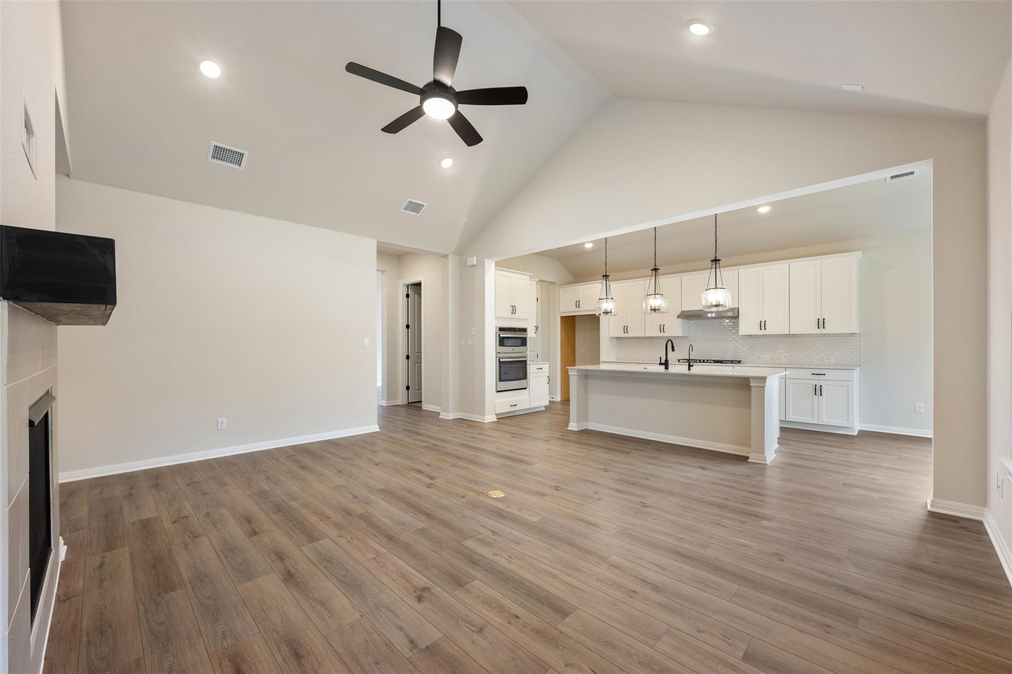 8004 Sarcelle Dr Property Photo 17