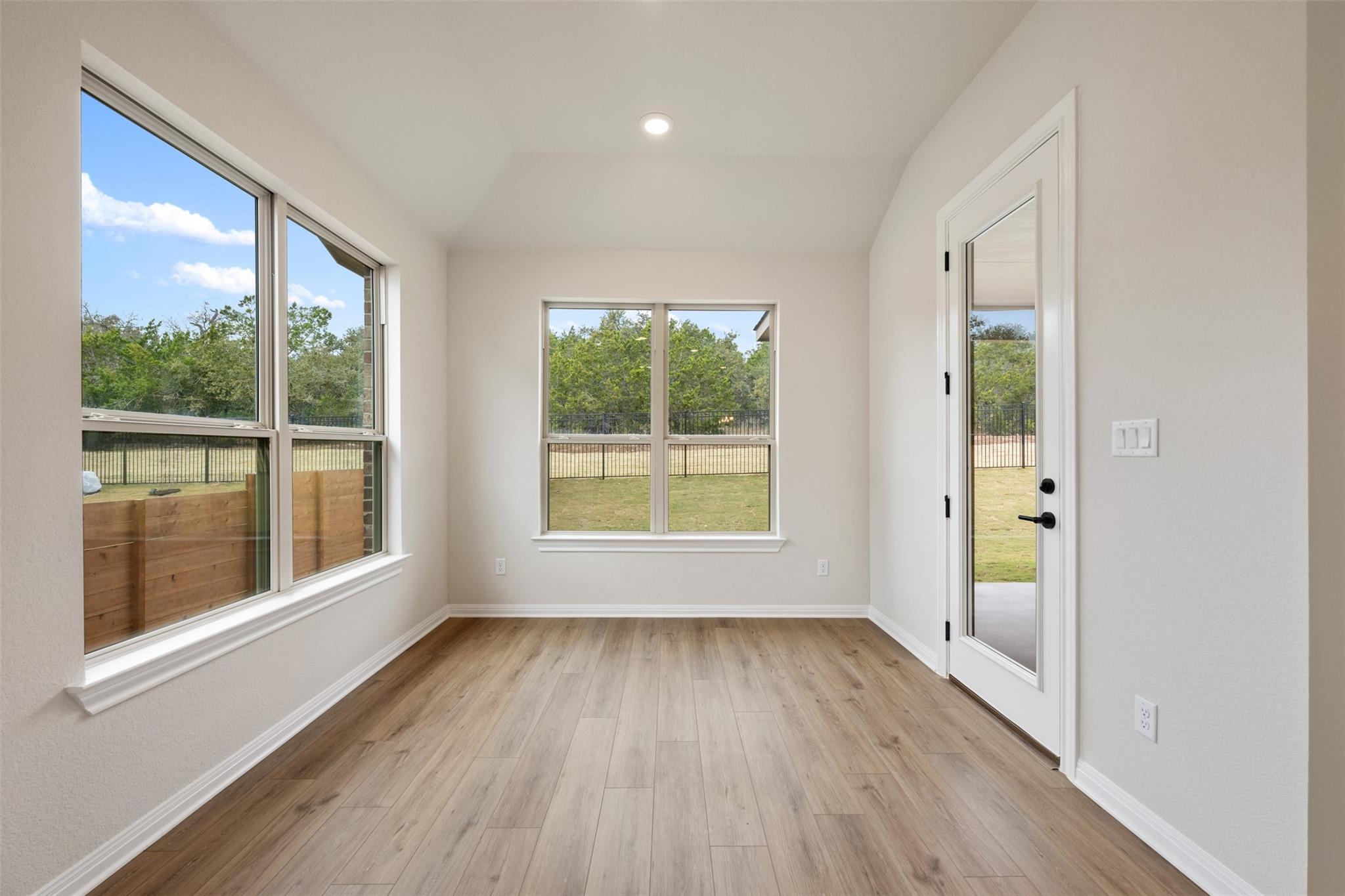 8004 Sarcelle Dr Property Photo 28