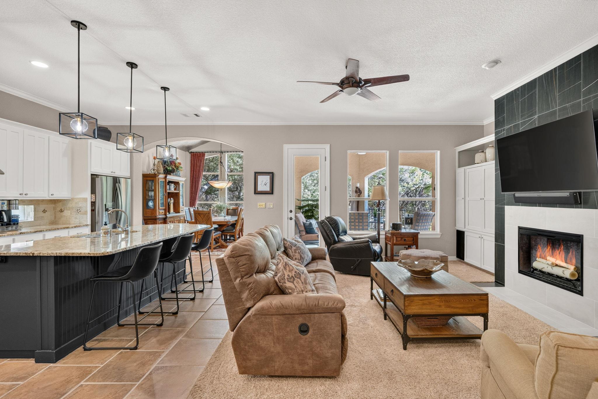 16 Swiftwater Trl Property Photo 2