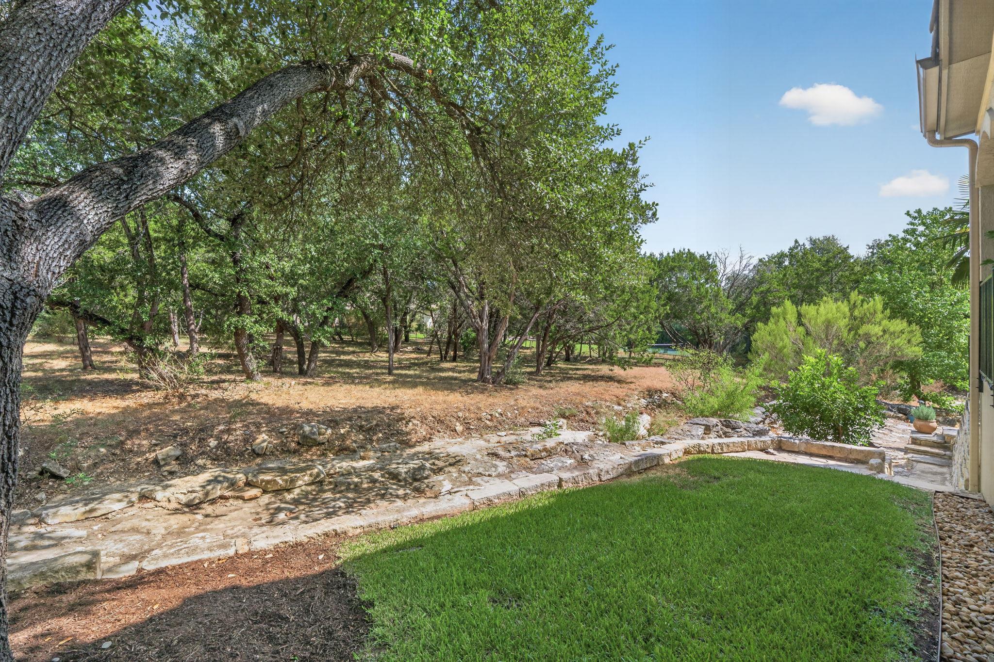 16 Swiftwater Trl Property Photo 12