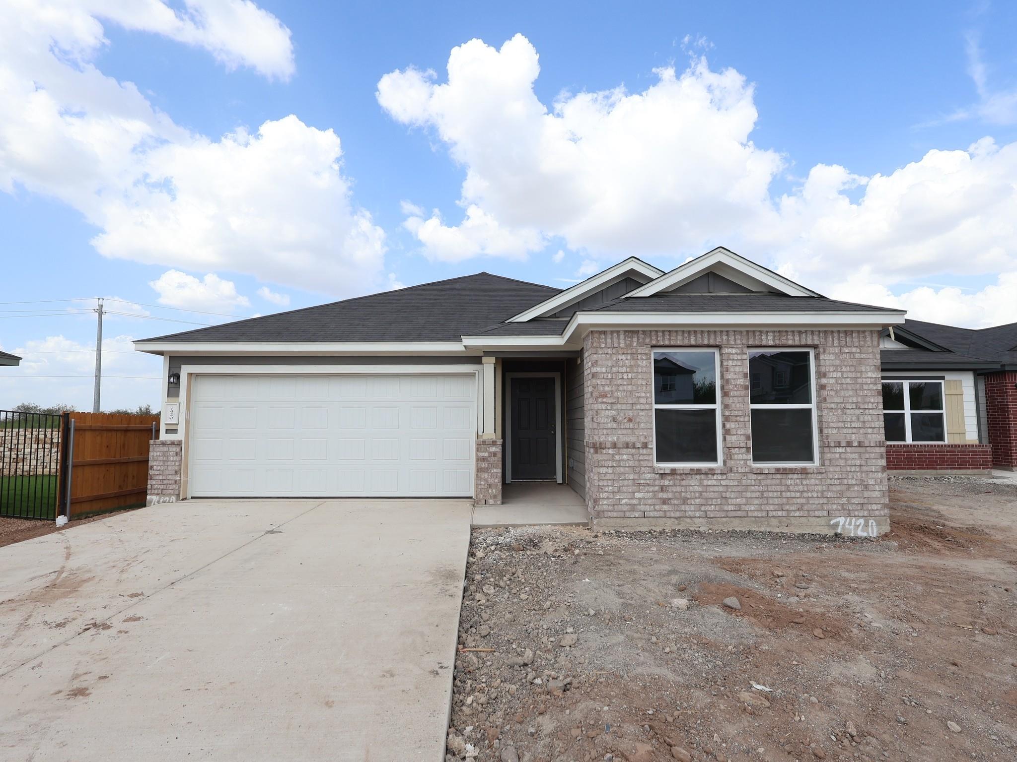 7420 Pullman Cv Property Photo 1