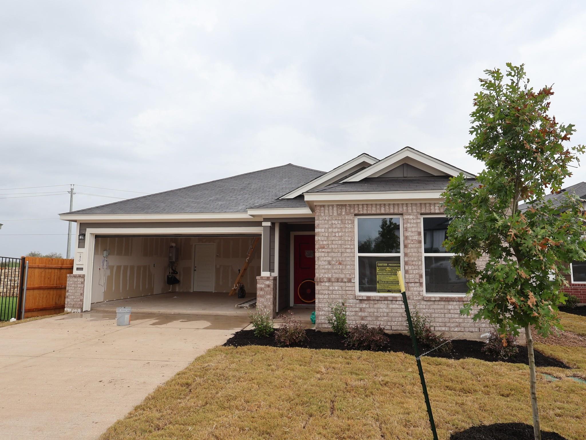 7420 Pullman Cv Property Photo 2