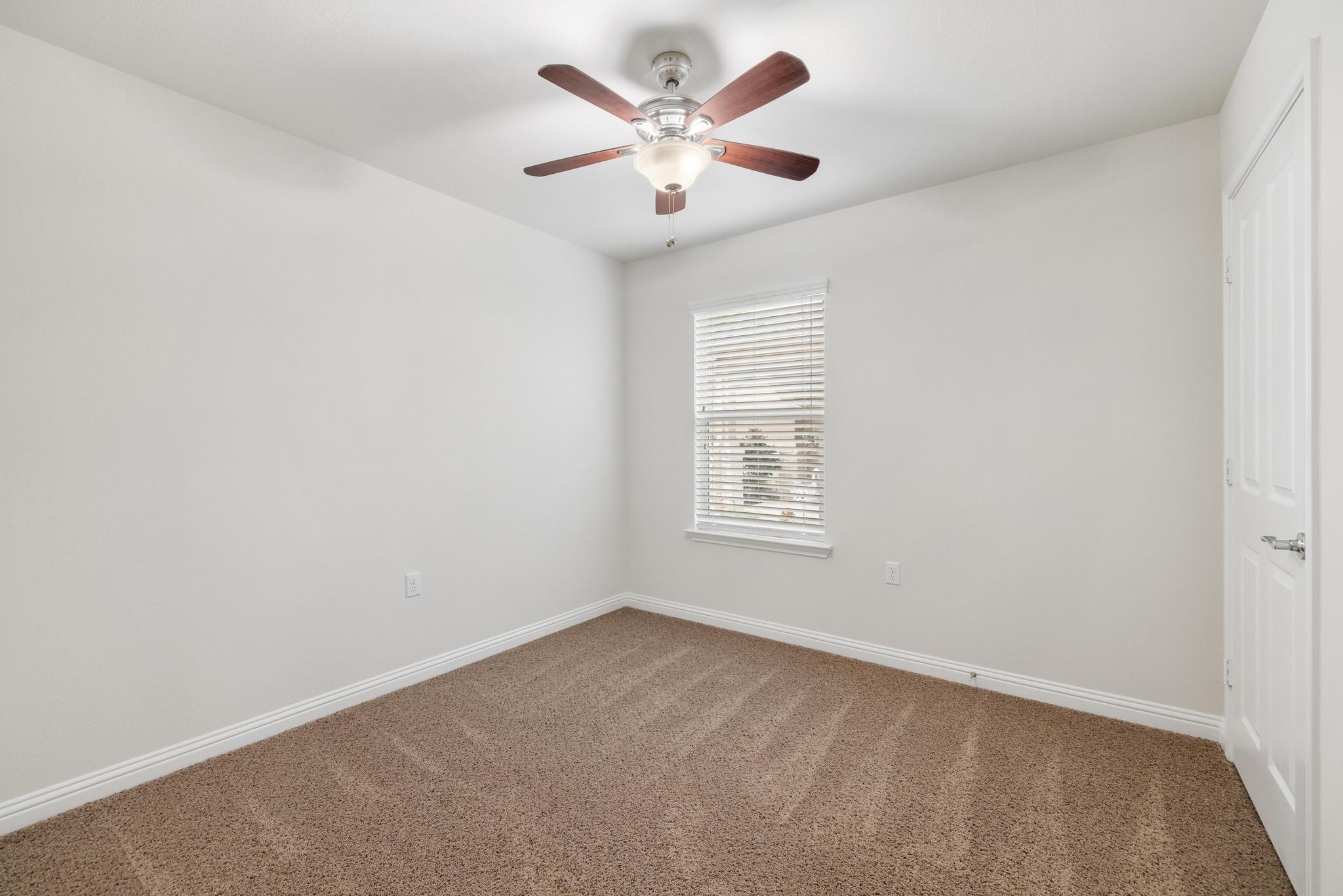 839 Salado Creek Ln Property Photo 19