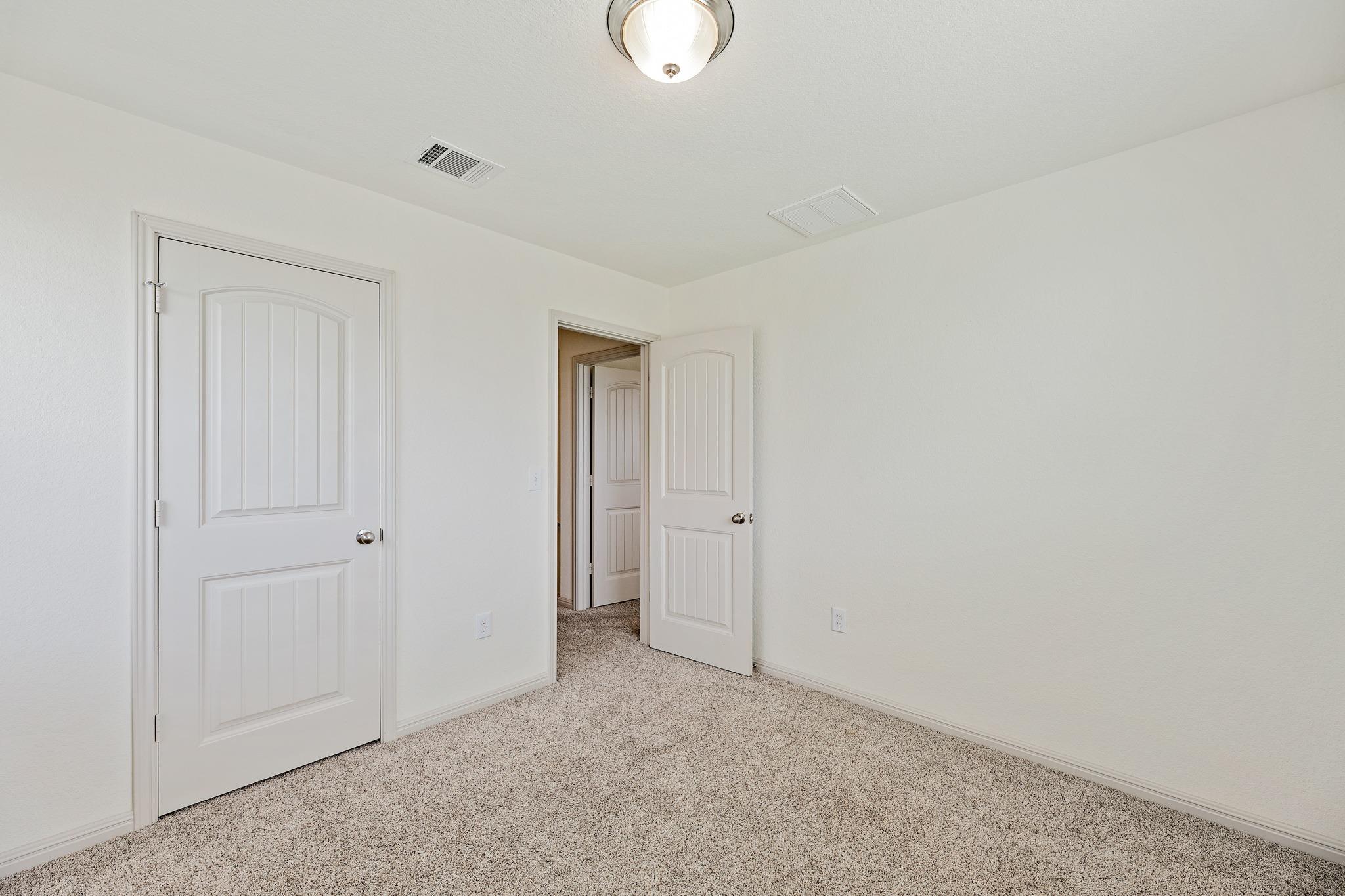 108 Schuster Ct Property Photo 25