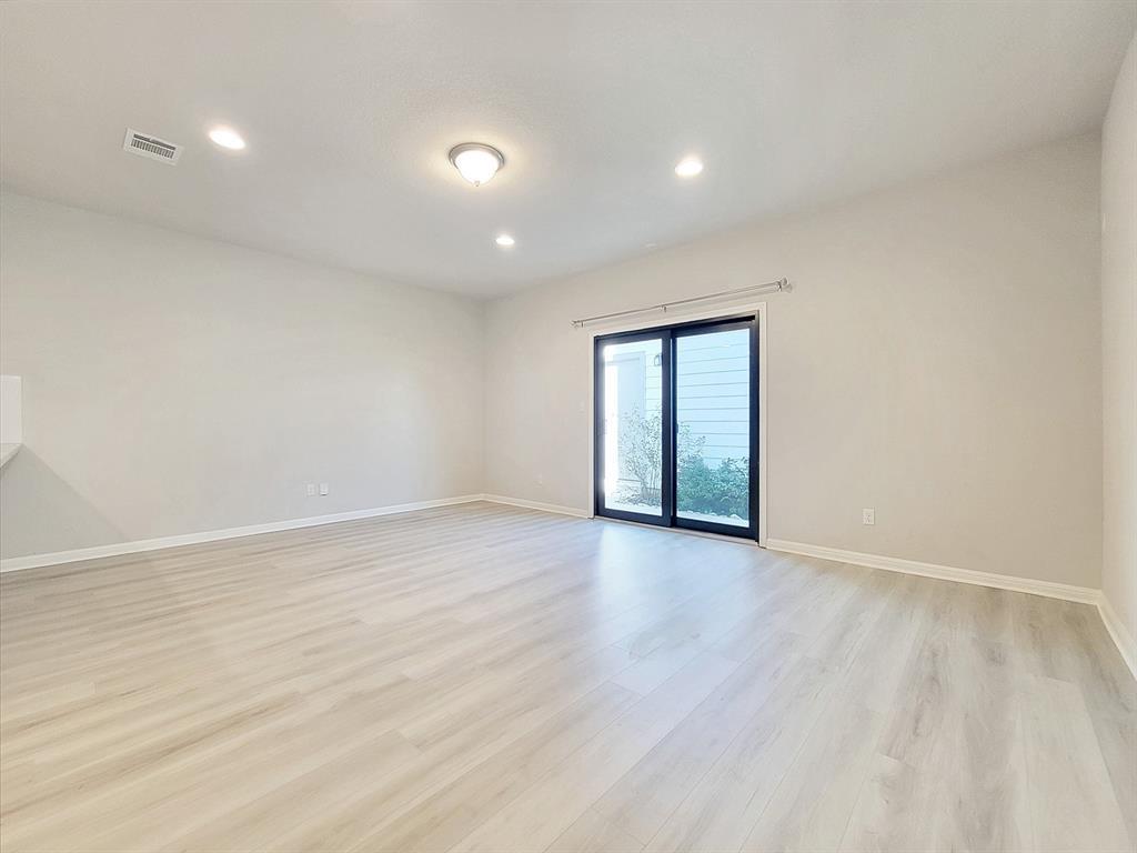 2044 Arendale Dr Property Photo 8