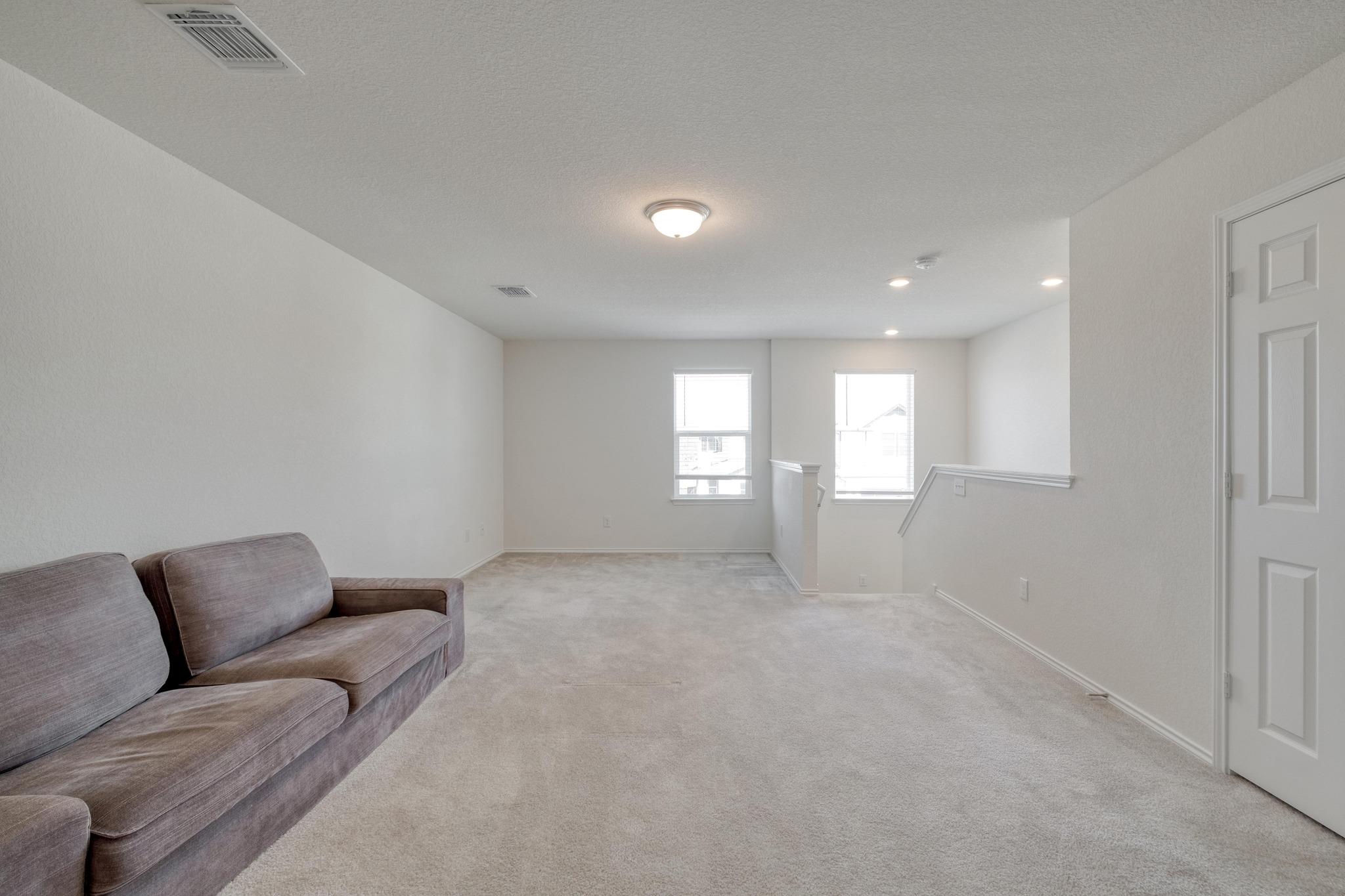 1004 Brenham Ln Property Photo 22