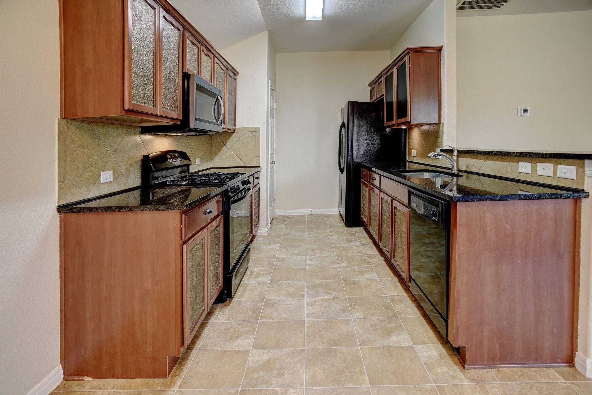 208 Wild Cat Dr Property Photo 10